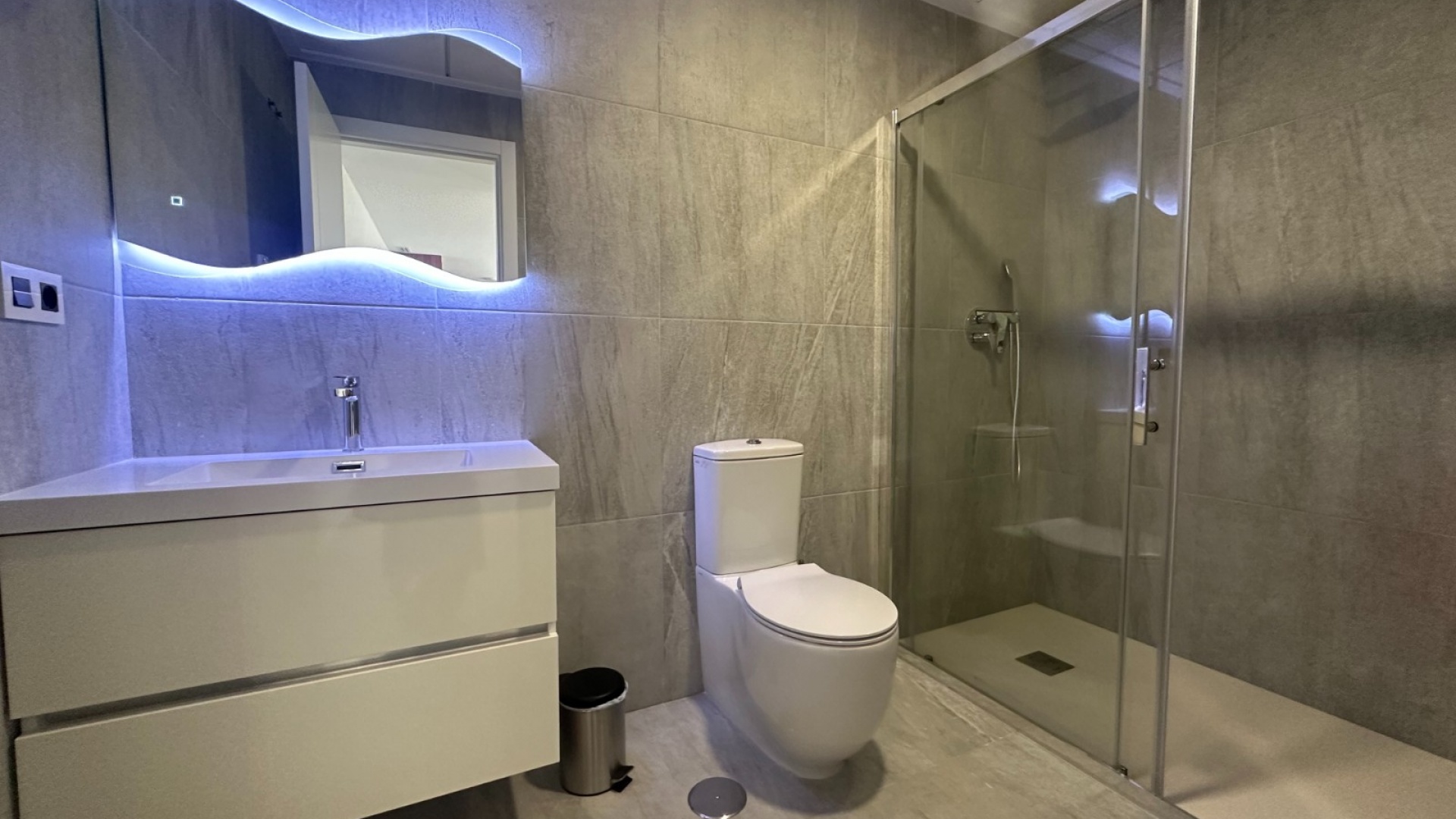 Resale - Villa - San Miguel de Salinas