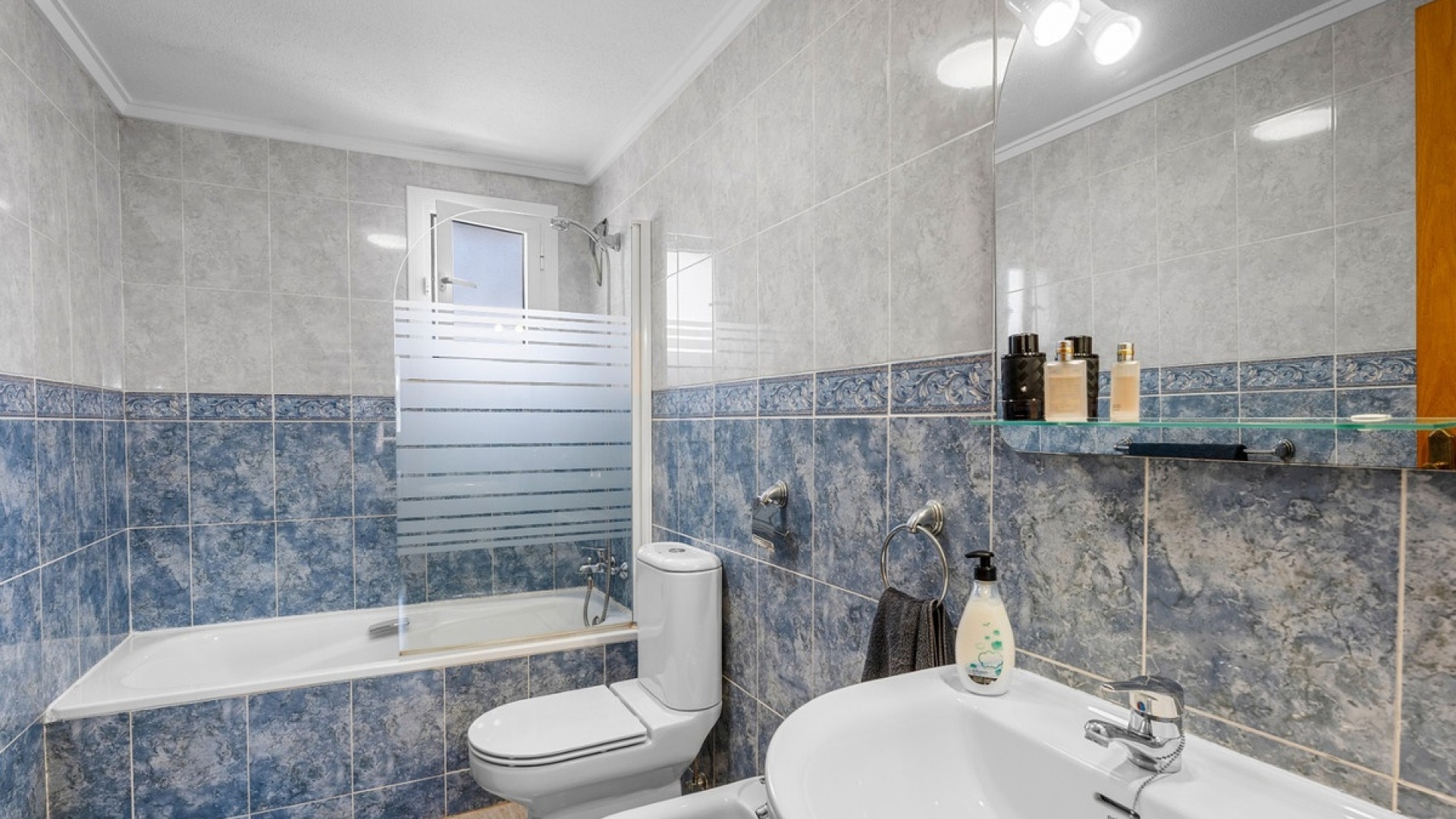 Resale - Villa - Santa Pola - Gran Alacant