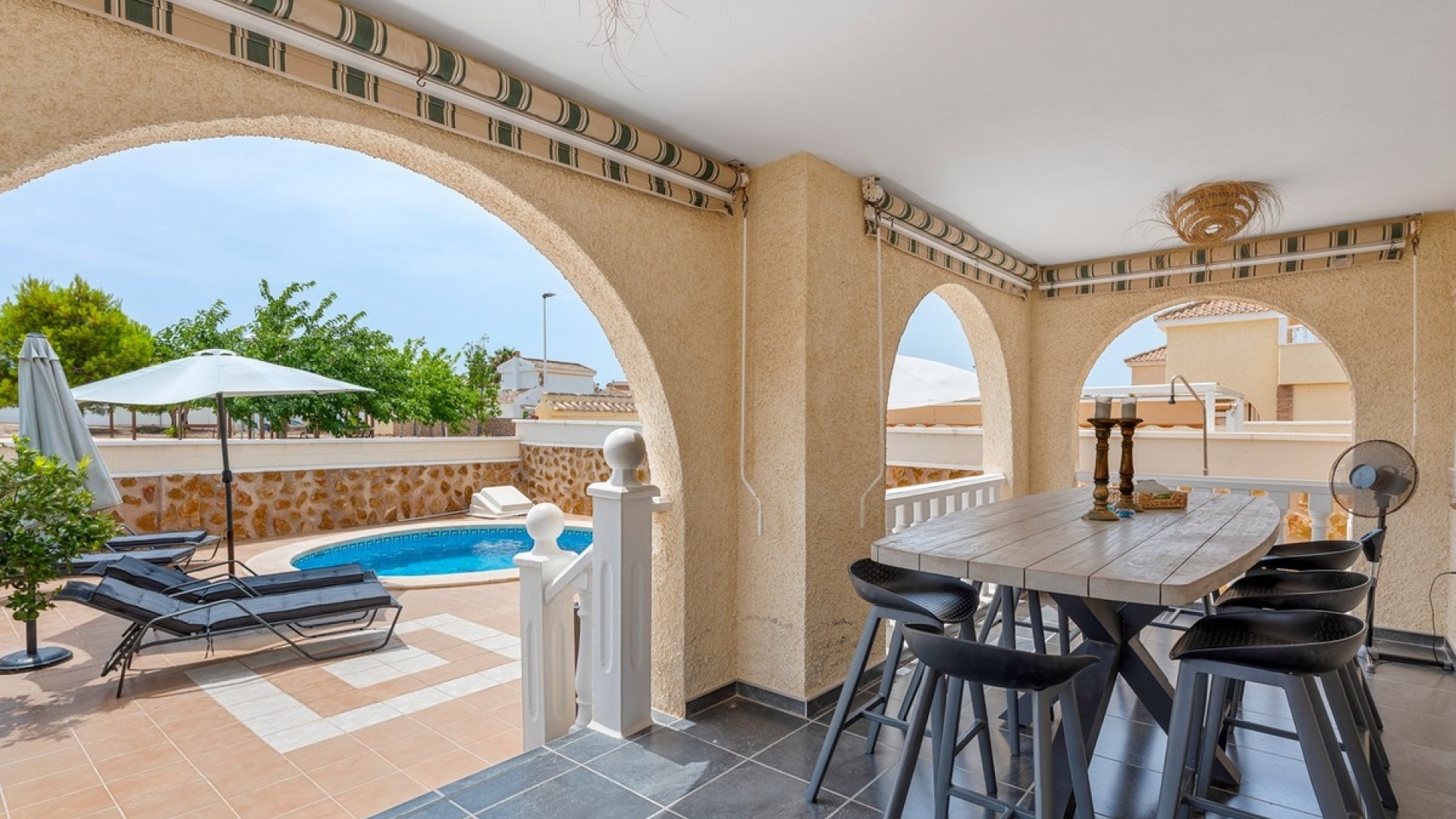 Resale - Villa - Santa Pola - Gran Alacant