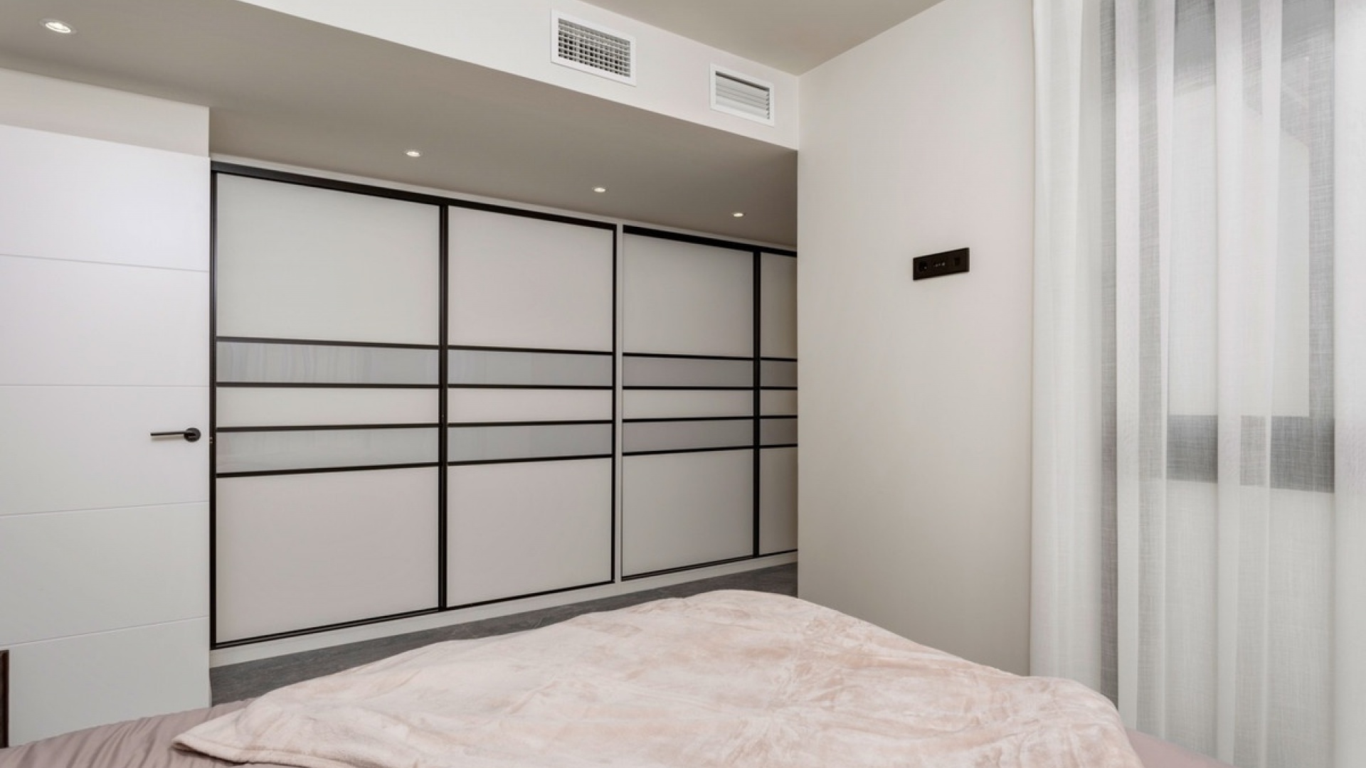 Resale - Villa - Torre de la Horadada - Costa Blanca South