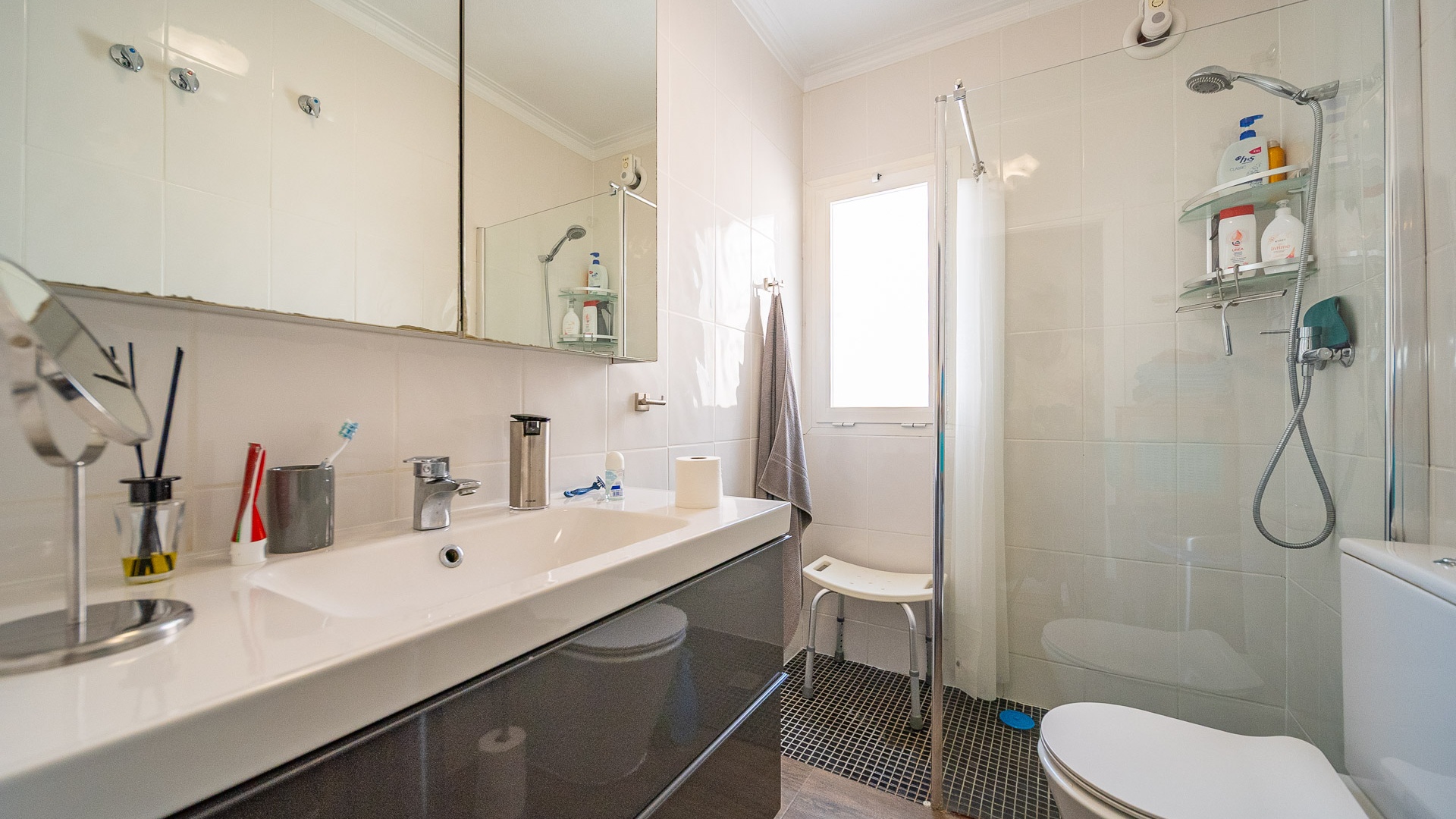 Resale - Villa - Torrevieja - Aguas Nuevas