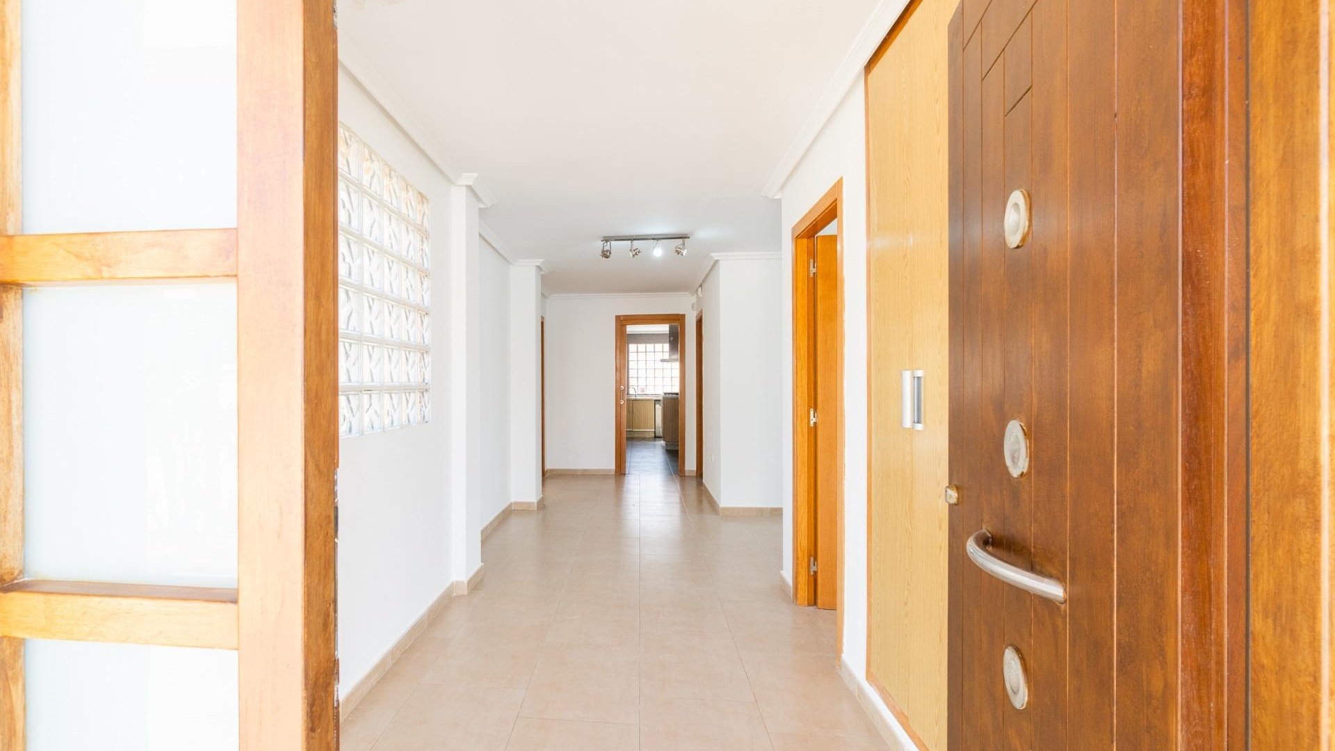 Resale - Villa - Torrevieja - Aguas Nuevas