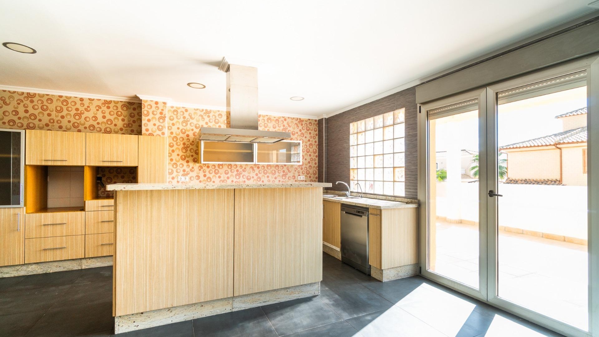 Resale - Villa - Torrevieja - Aguas Nuevas