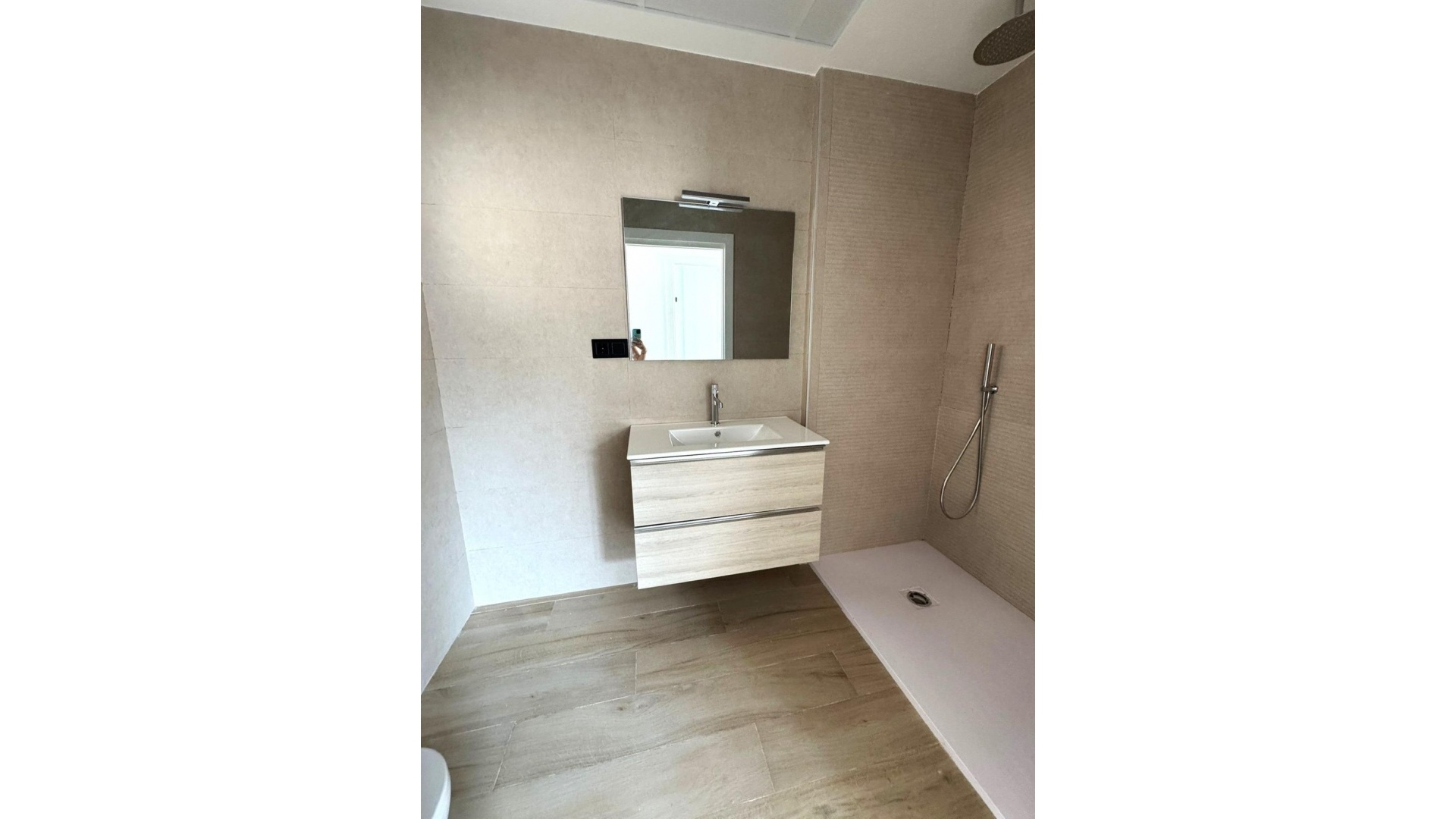 Resale - Villa - Torrevieja - Aguas Nuevas
