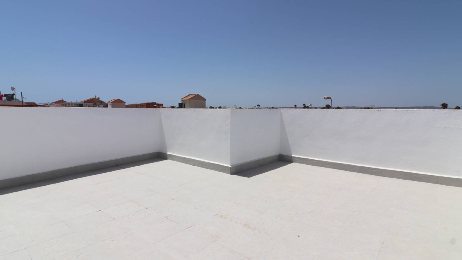 Resale - Villa - Torrevieja - altos del limonar