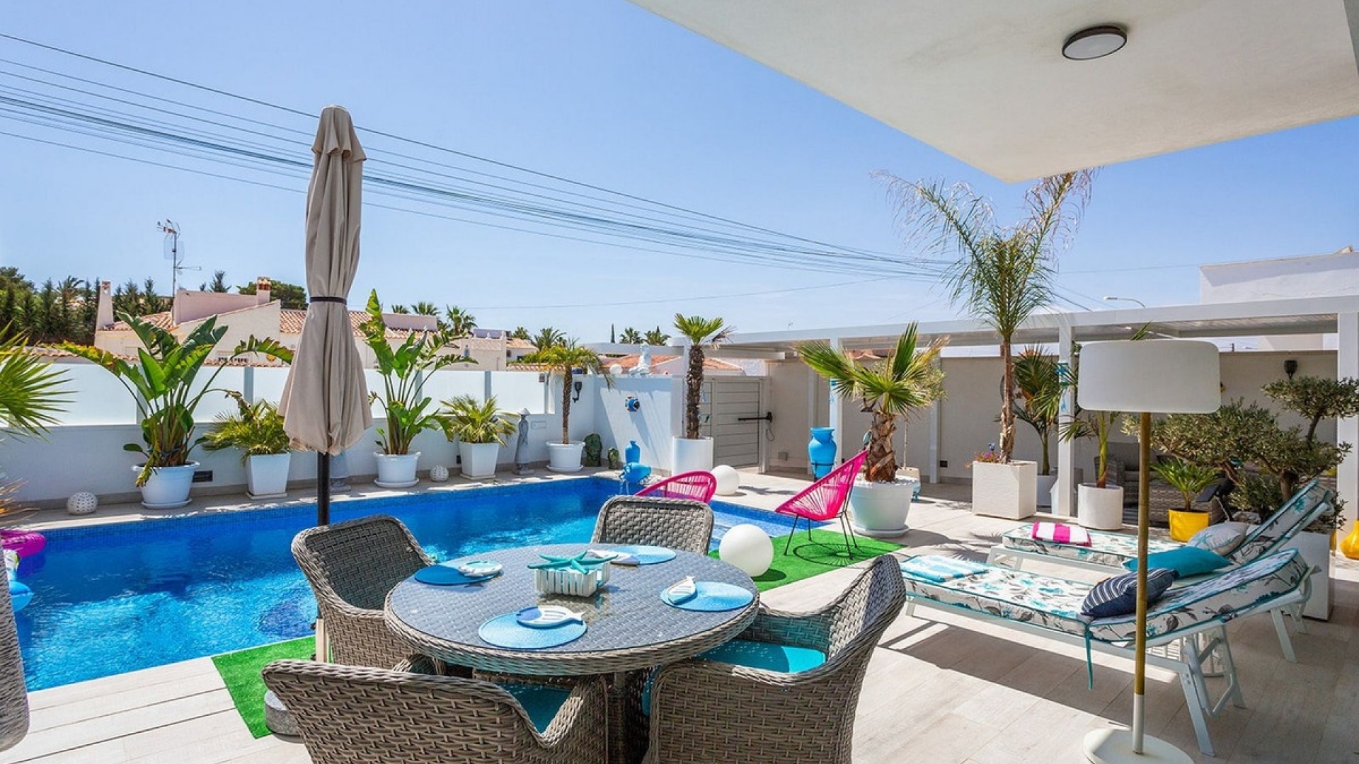 Resale - Villa - Torrevieja - El Chaparral