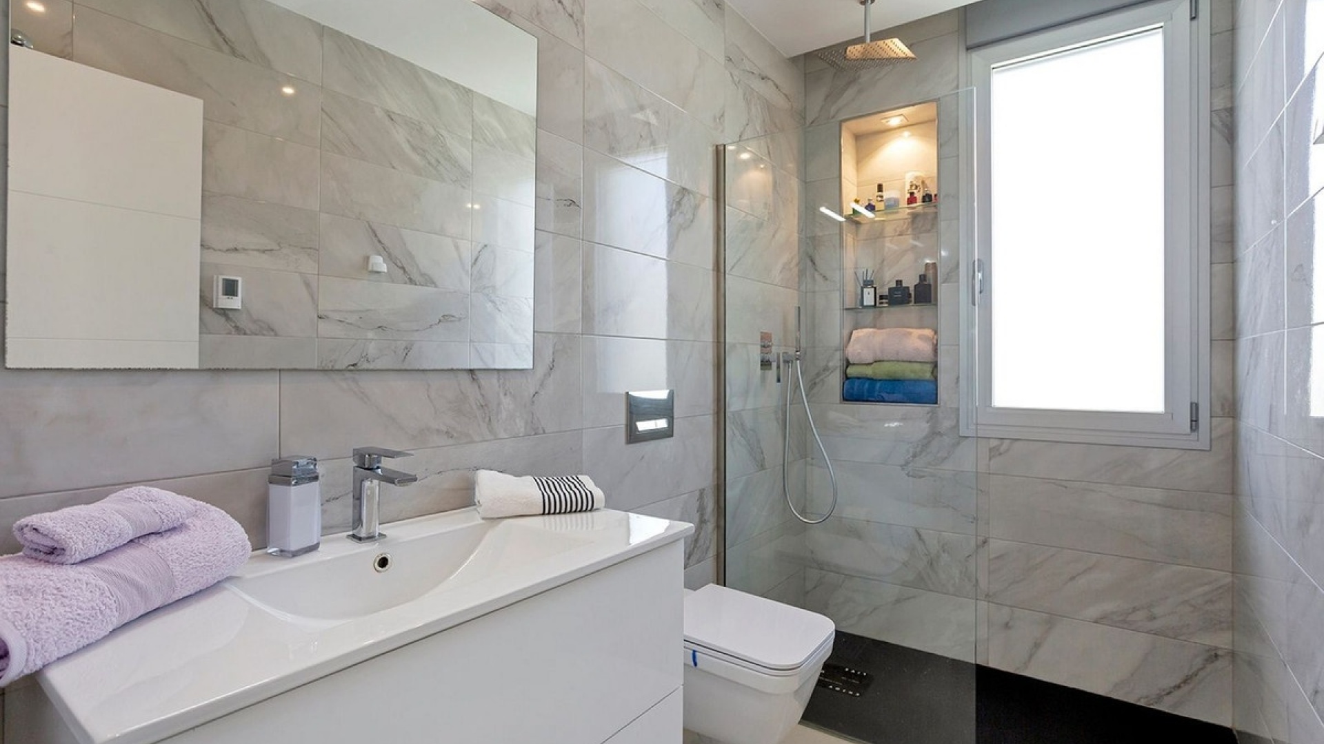Resale - Villa - Torrevieja - El Chaparral