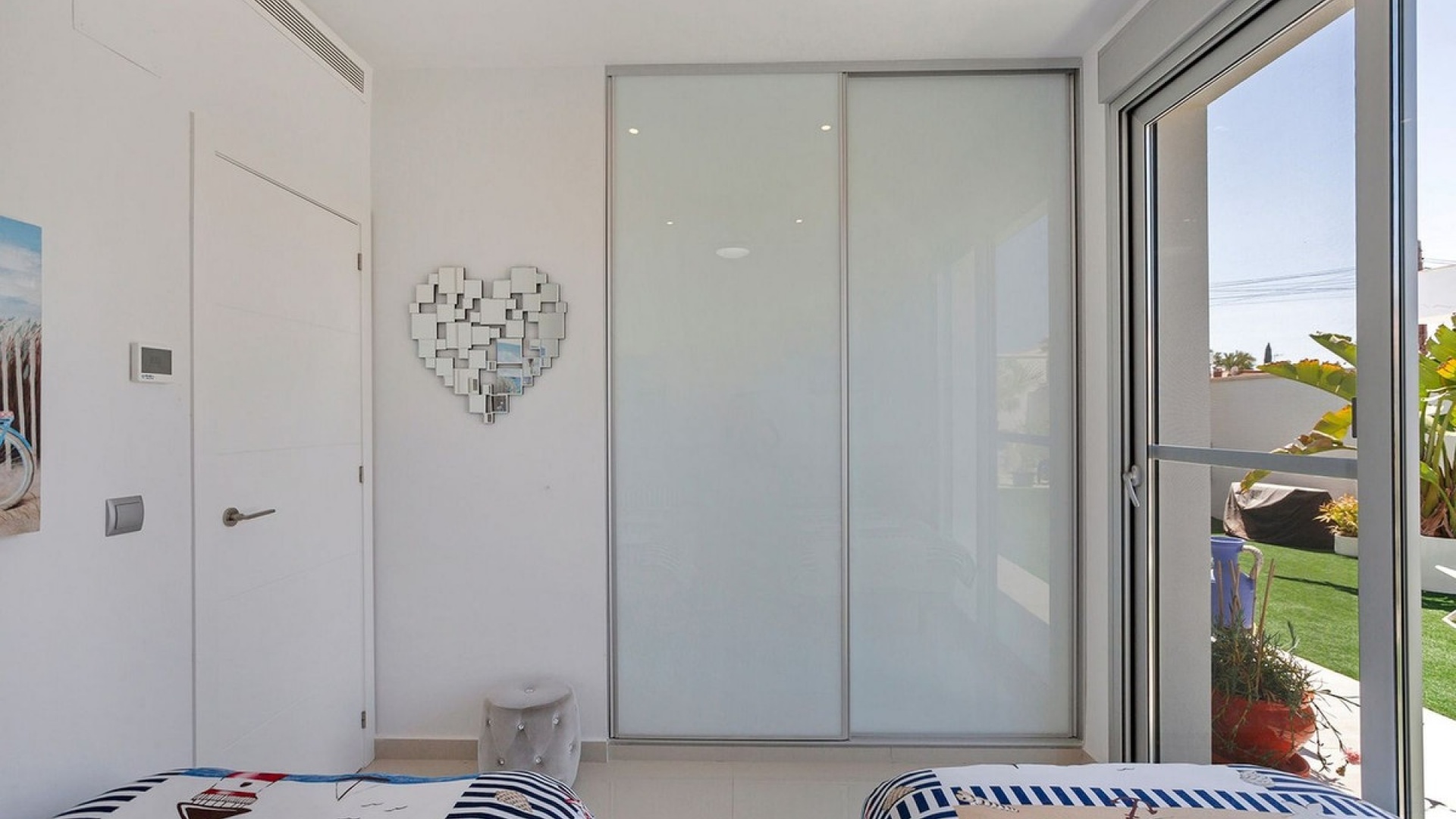 Resale - Villa - Torrevieja - El Chaparral