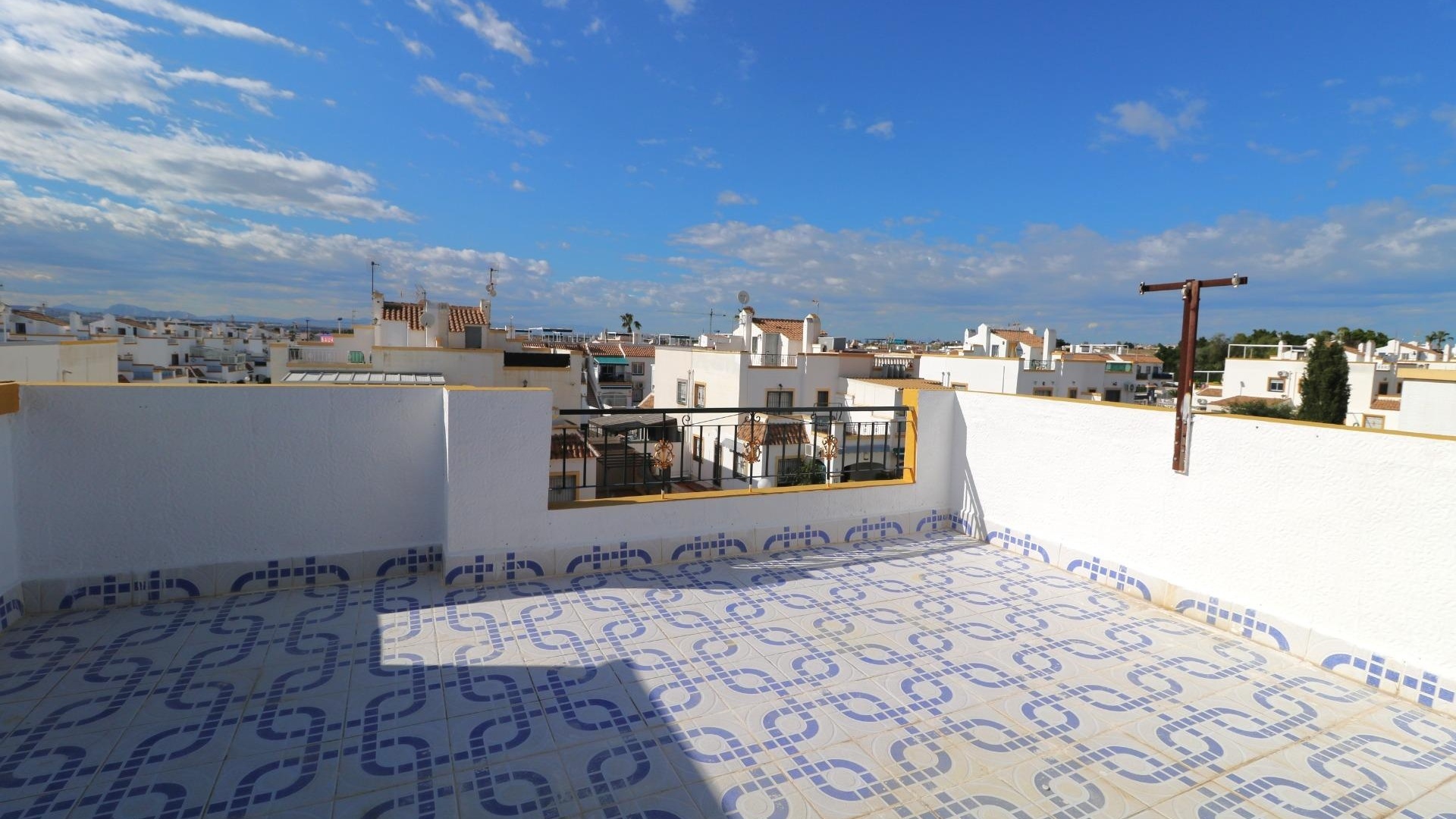 Resale - Villa - Torrevieja - jardin del mar