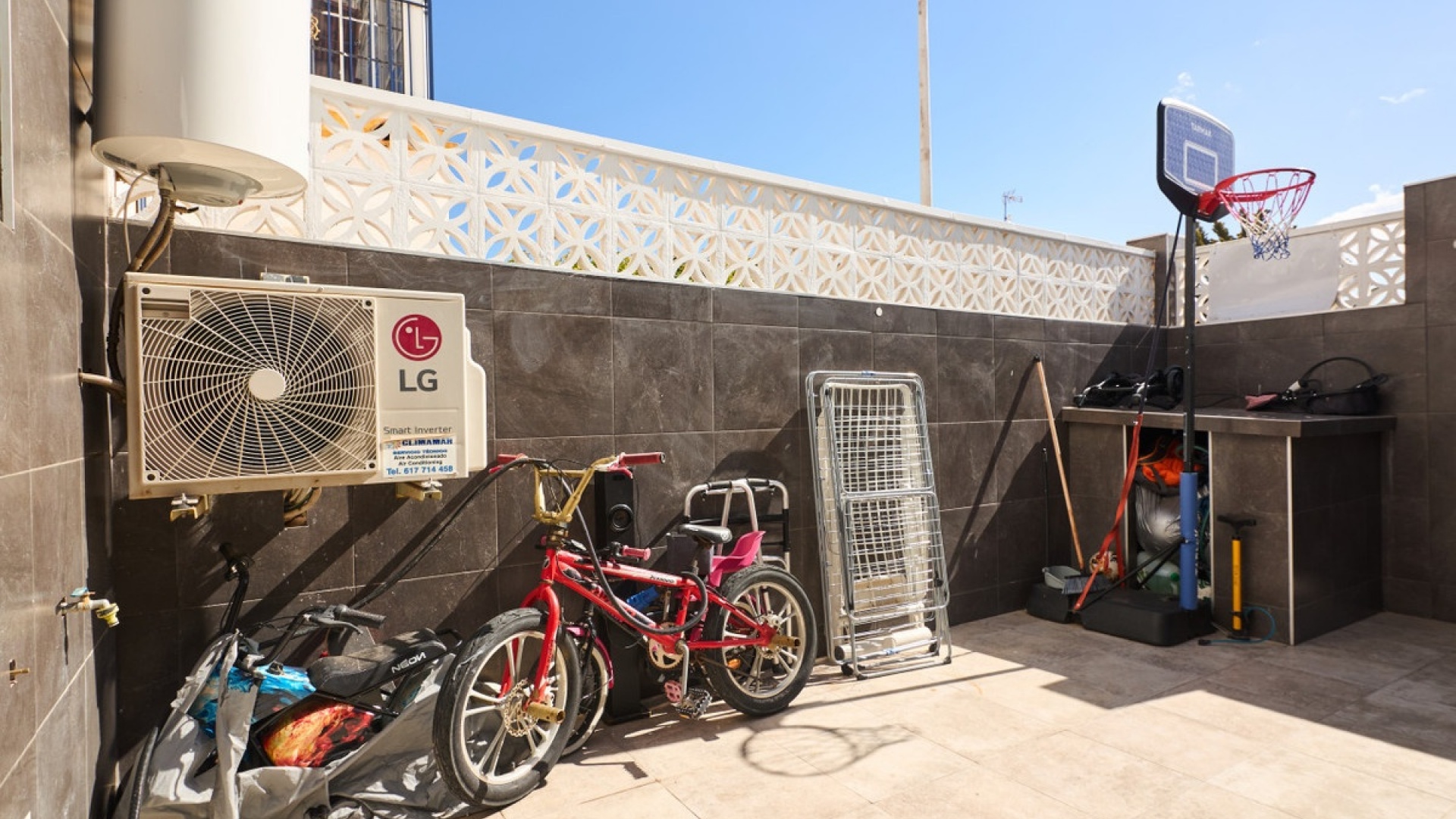 Resale - Villa - Torrevieja - Jardin del Mar