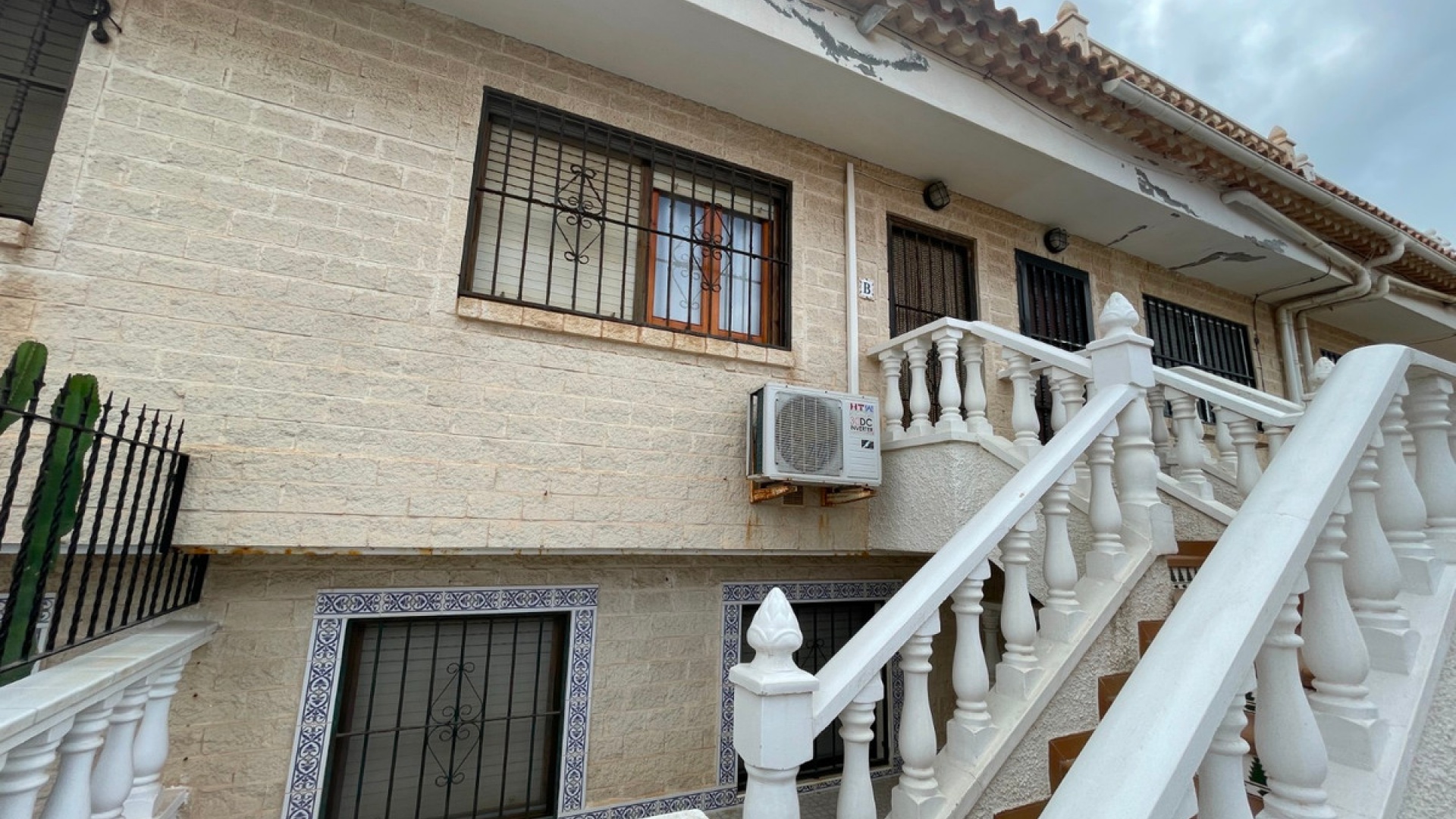Resale - Villa - Torrevieja - La Mata
