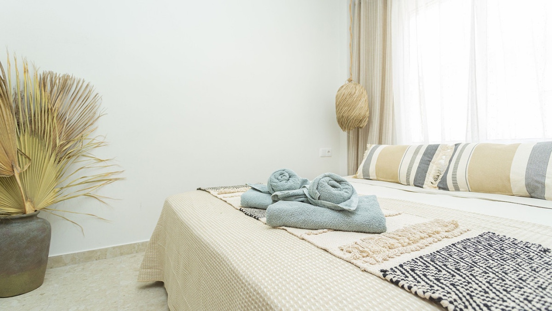 Resale - Villa - Torrevieja - La Mata