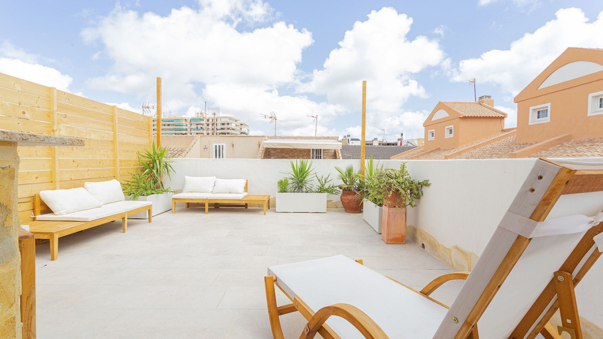 Resale - Villa - Torrevieja - La Mata