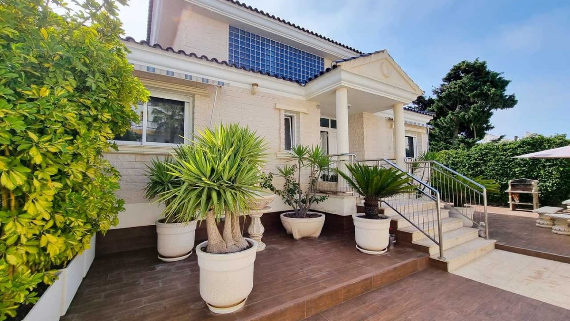 Resale - Villa - Torrevieja - La Mata