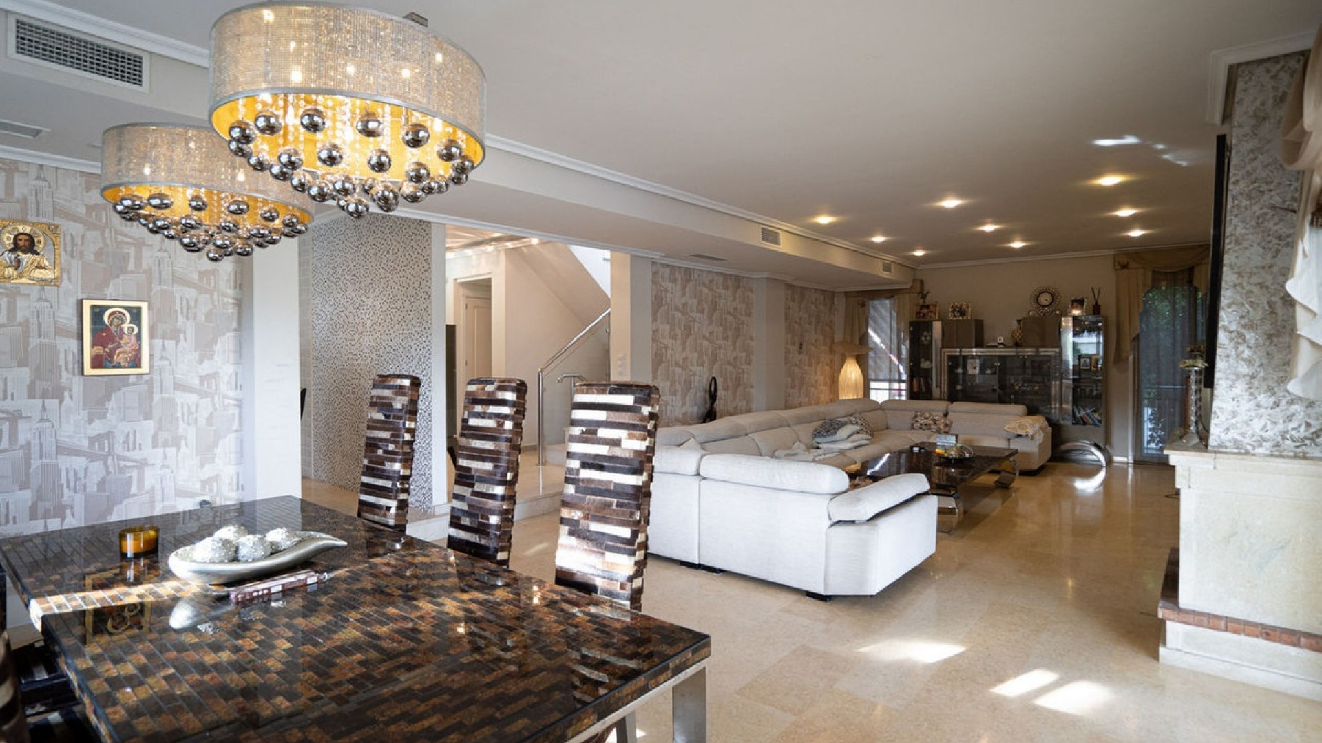Resale - Villa - Torrevieja - La Mata