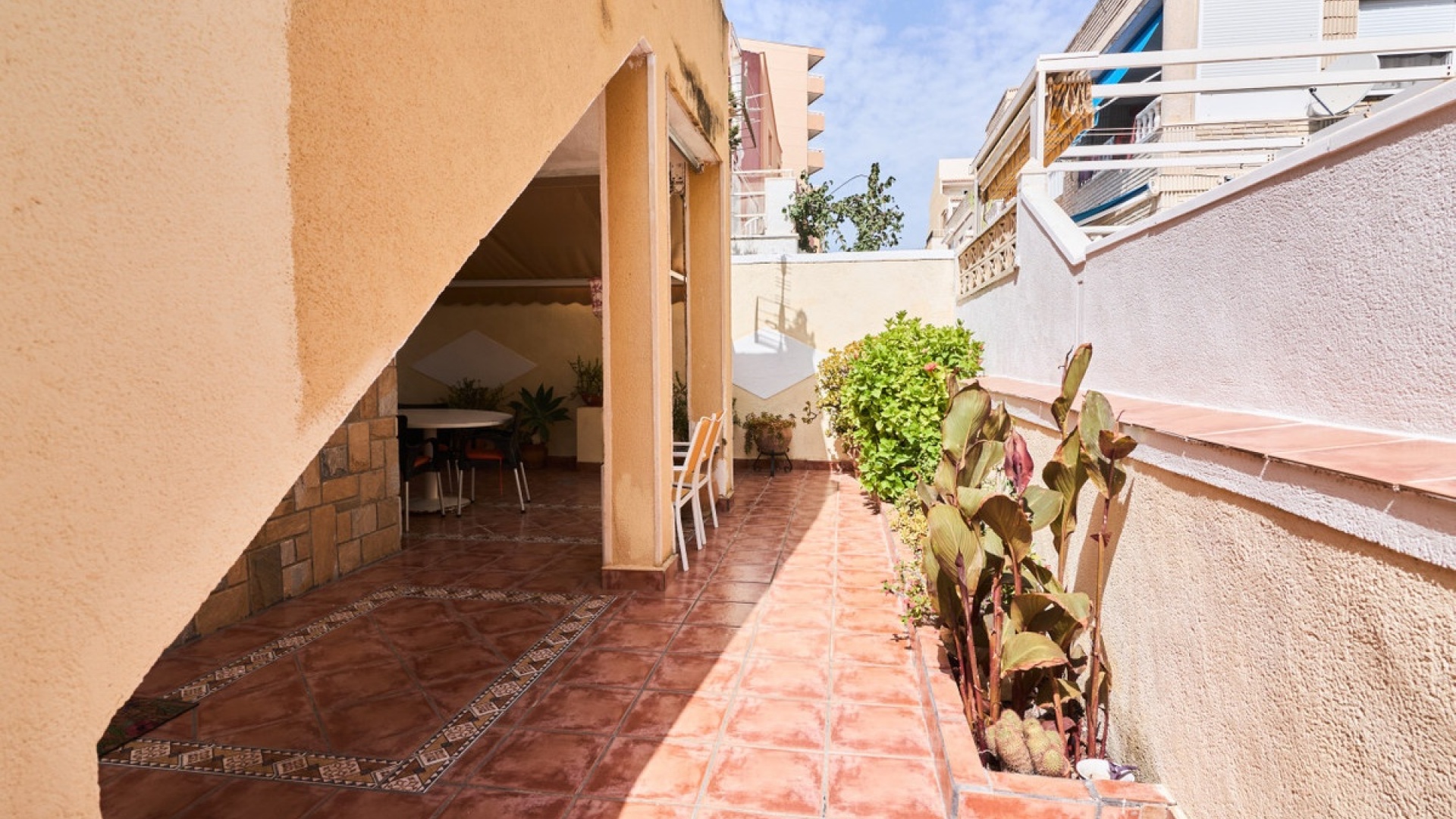 Resale - Villa - Torrevieja - La Mata