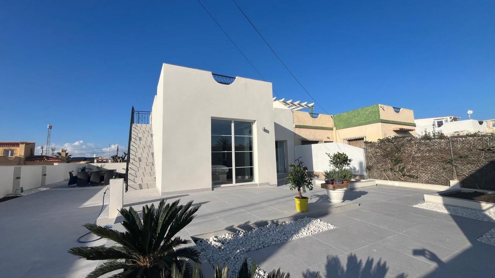 Resale - Villa - Torrevieja - La Siesta