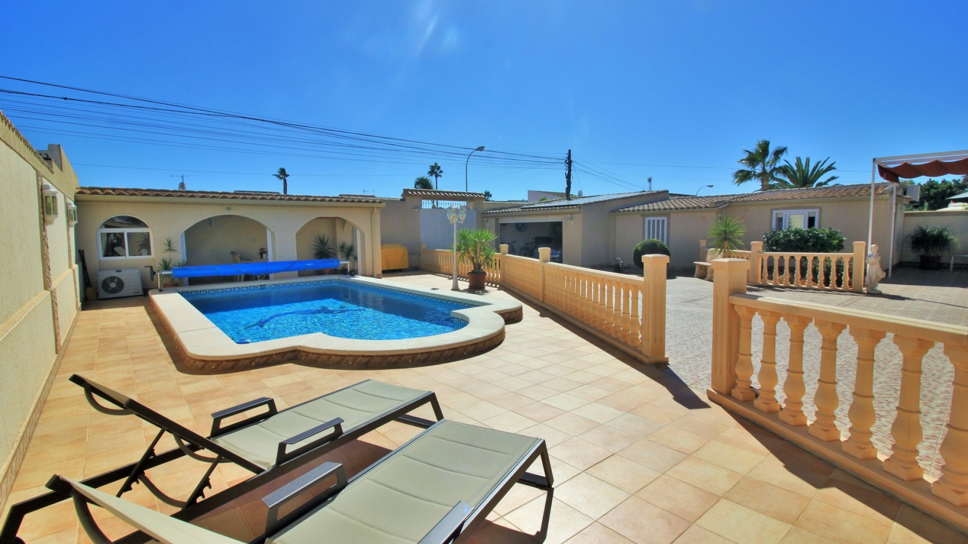 Resale - Villa - Torrevieja - la siesta