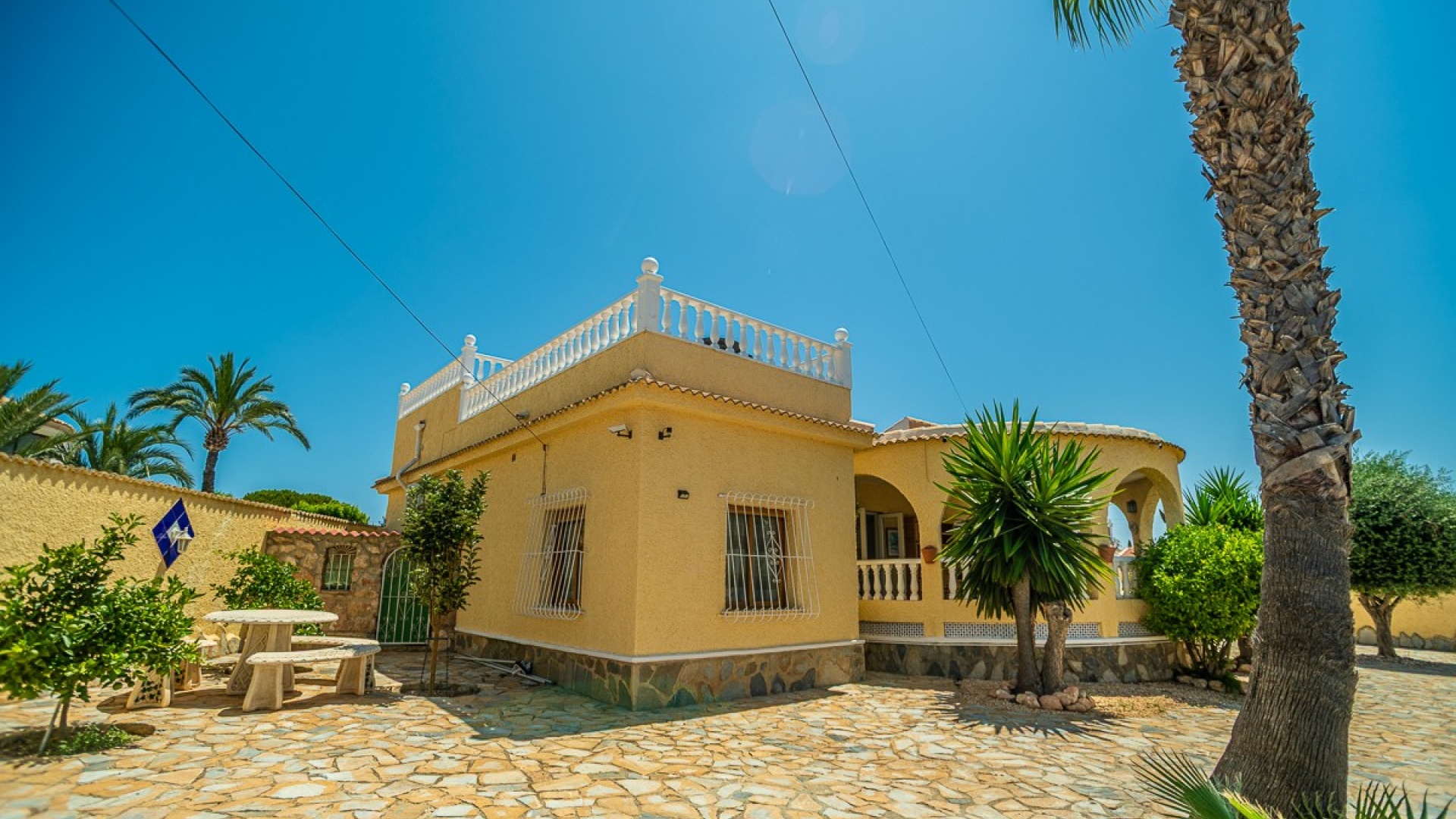 Resale - Villa - Torrevieja - la siesta