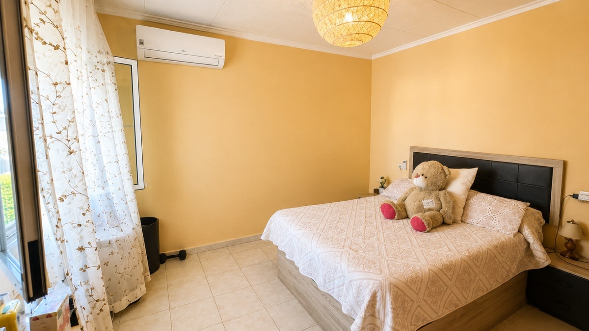 Resale - Villa - Torrevieja - La Siesta