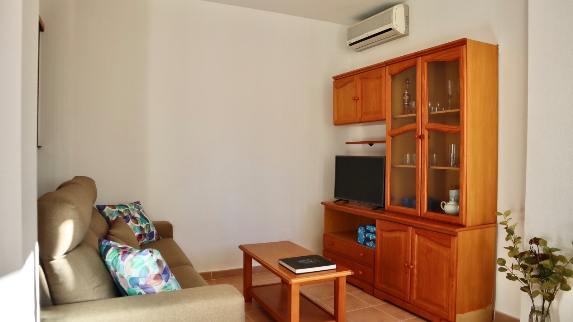 Resale - Villa - Torrevieja - Res. Coral