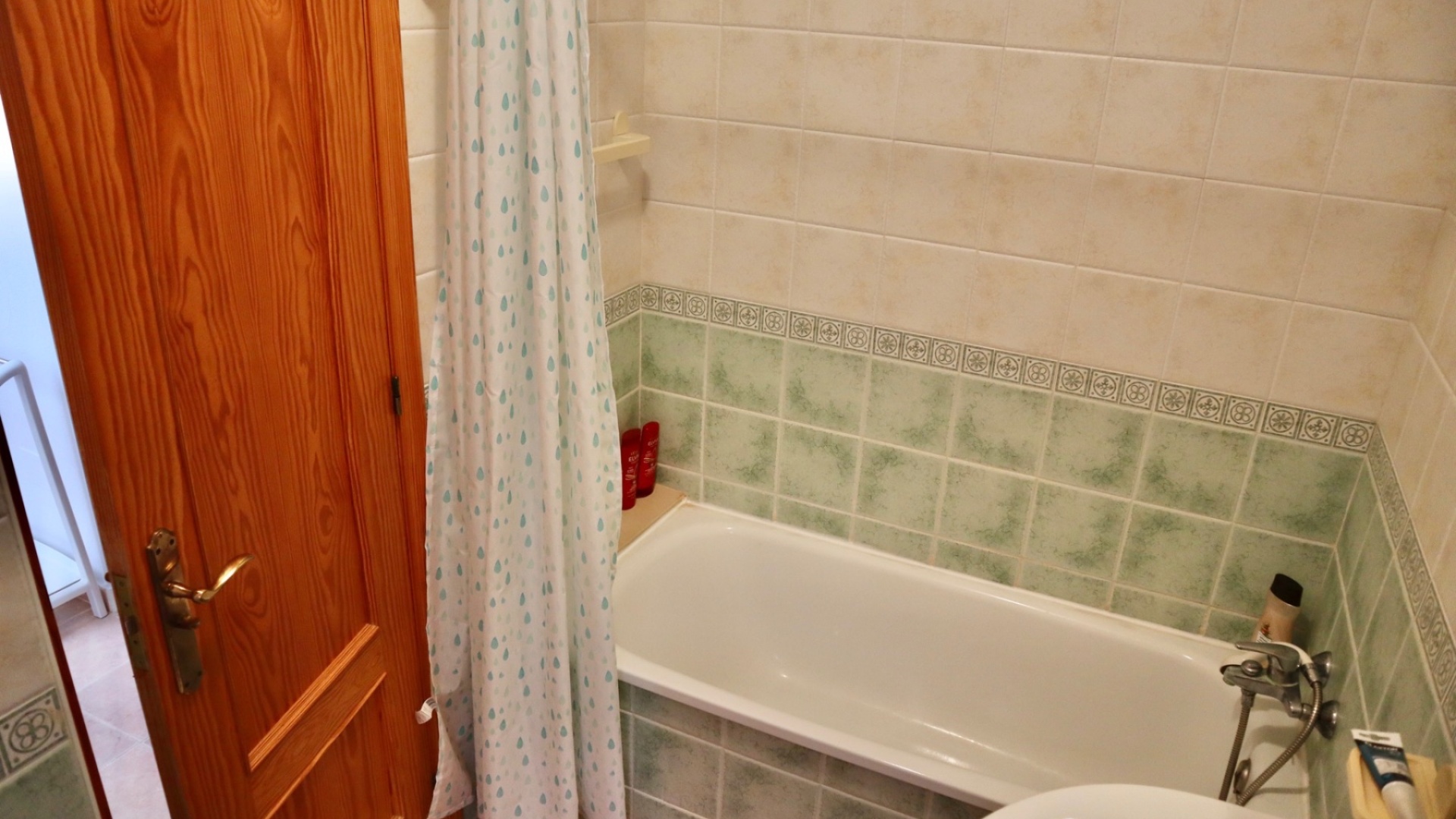 Resale - Villa - Torrevieja - Res. Coral