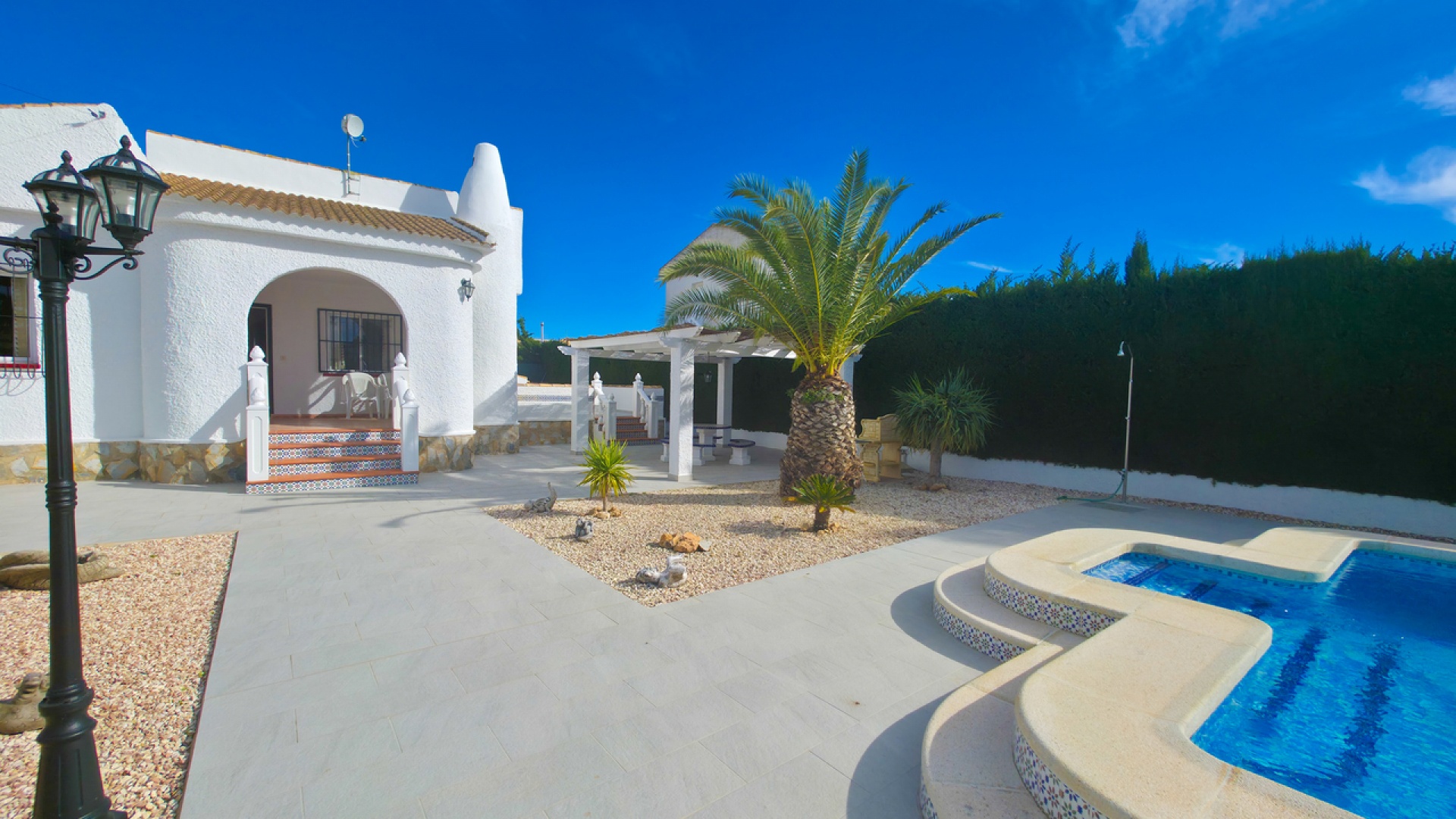 Resale - Villa - Torrevieja - san luis