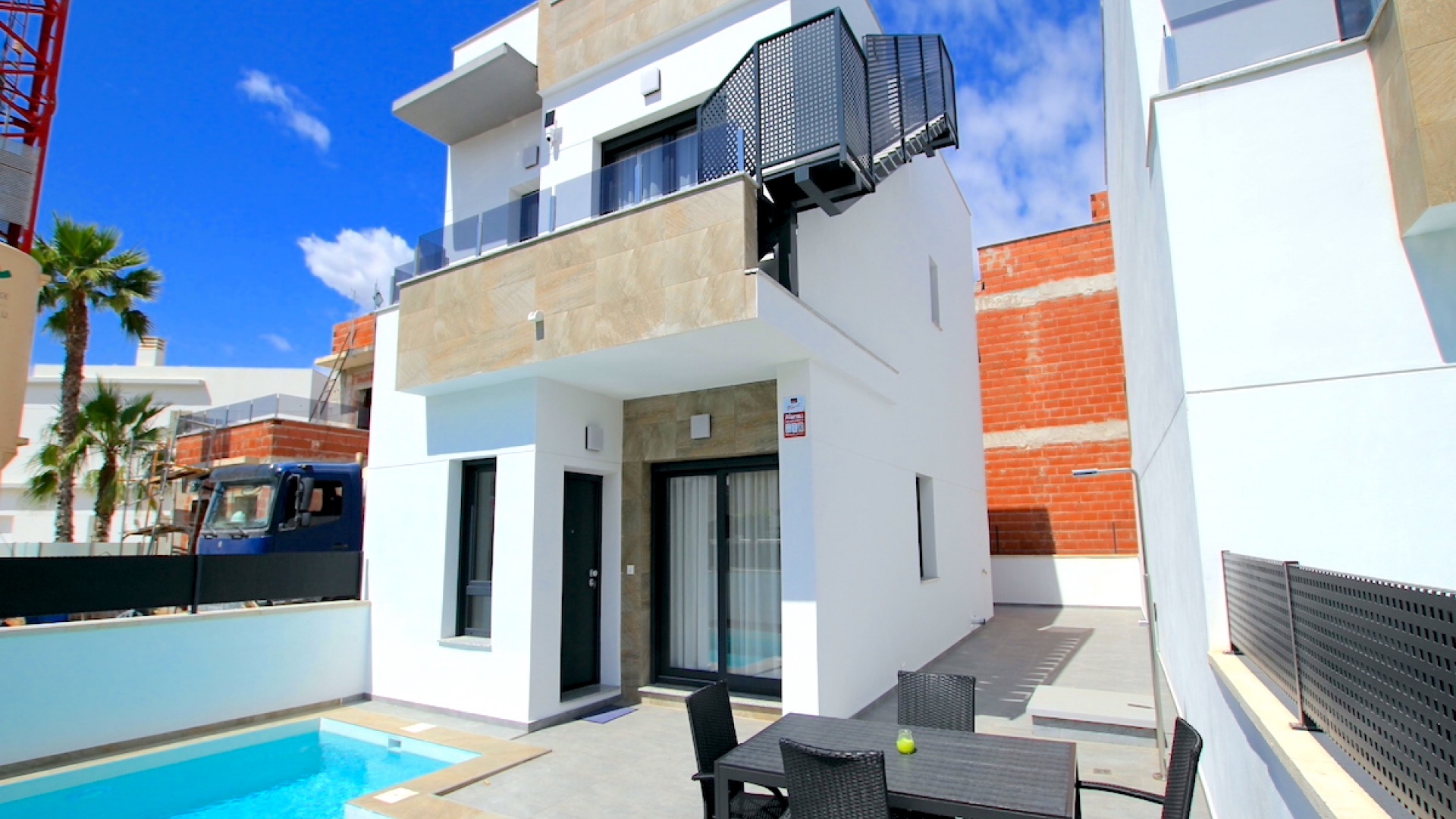 Resale - Villa - Torrevieja - torreta