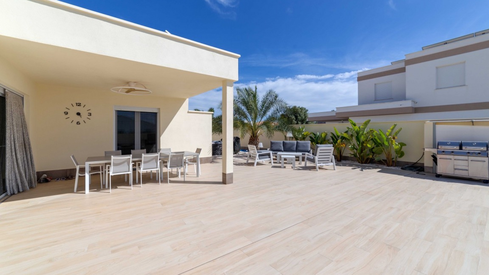 Resale - Villa - Torrevieja - torreta