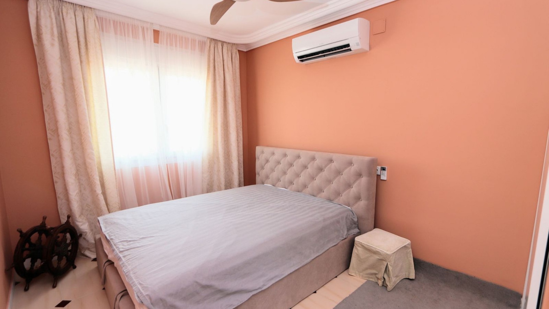 Resale - Villa - Torrevieja - Torrevieja Centro