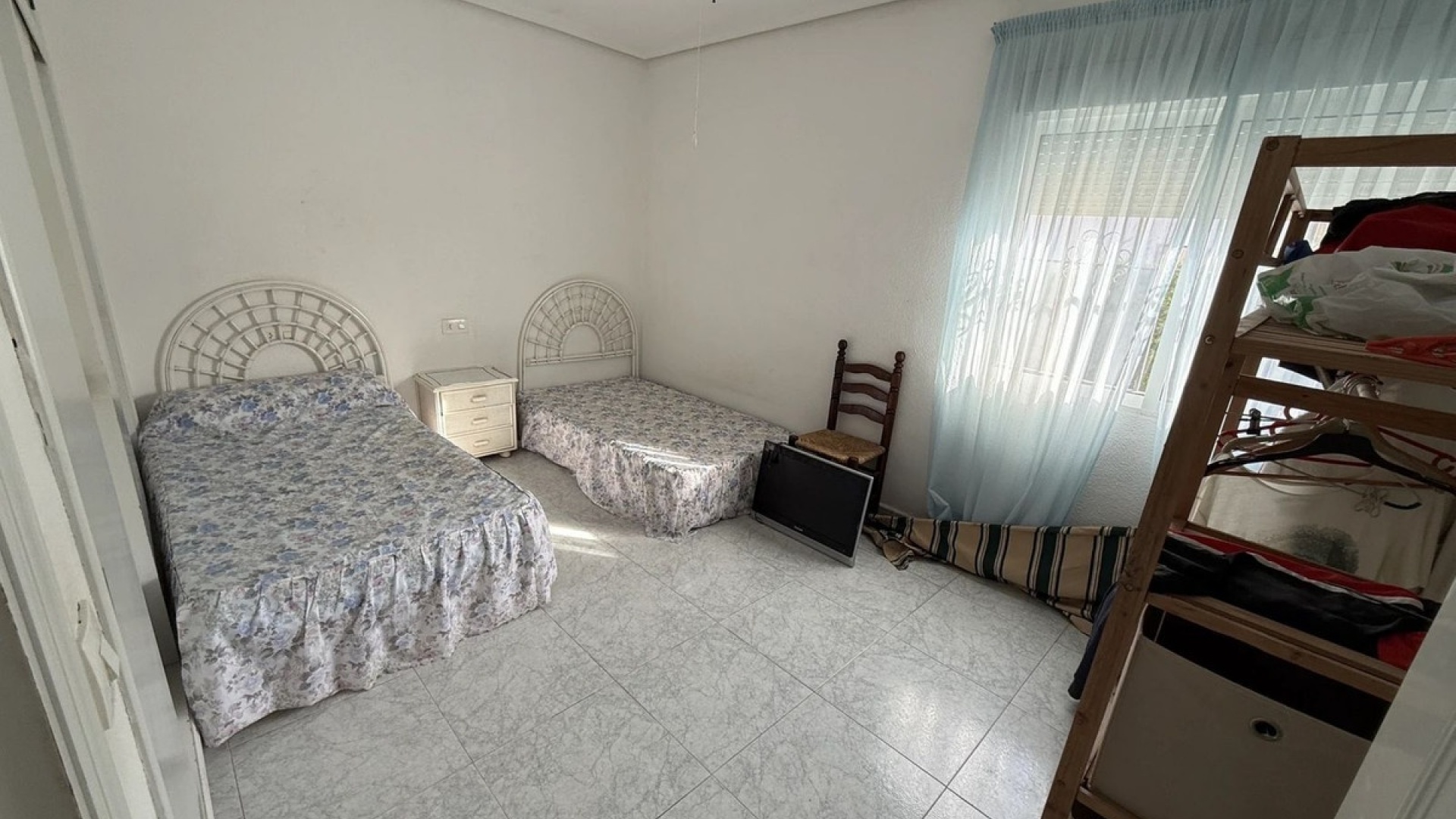 Resale - Villa - Torrevieja - Torrevieja Centro