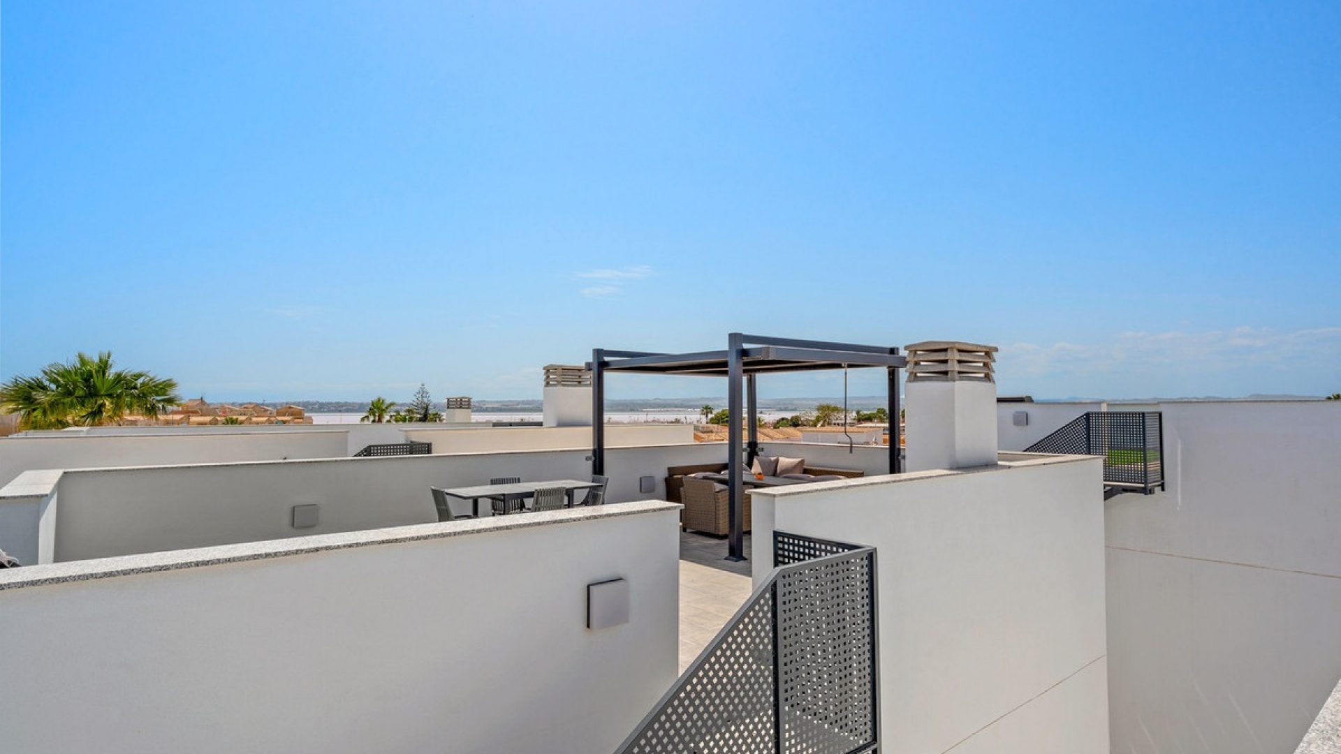 Resale - Villa - Torrevieja - Torrevieja Centro