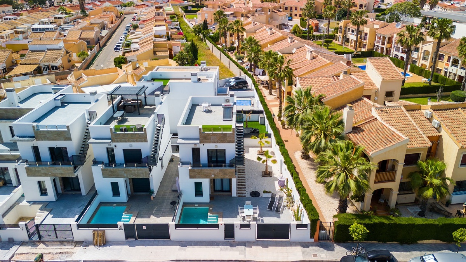 Resale - Villa - Torrevieja - Torrevieja Centro