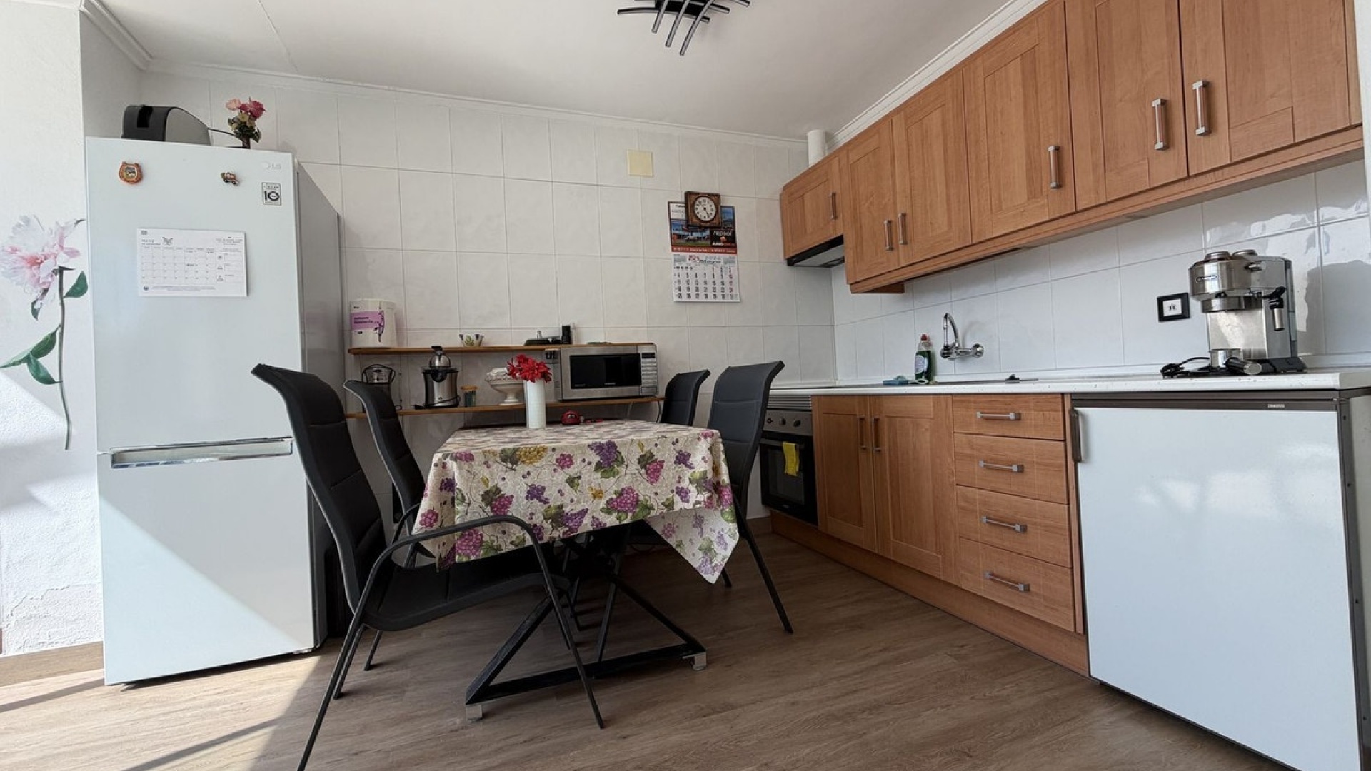 Resale - Villa - Torrevieja - Torrevieja Centro