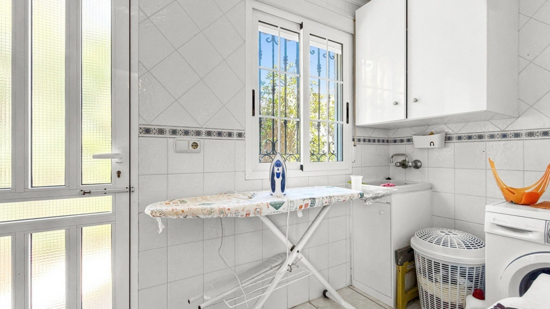 Resale - Villa - Torrevieja - Torrevieja Centro