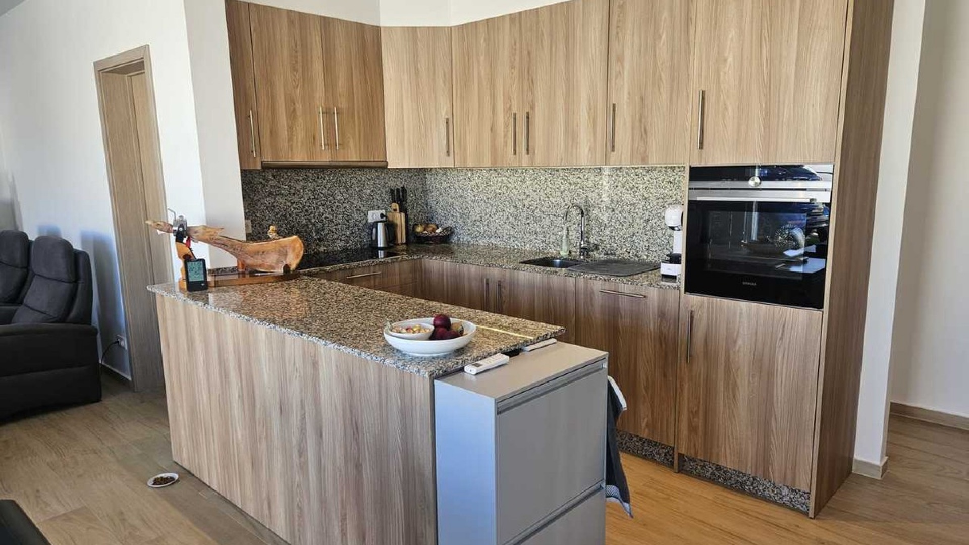 Resale - Villa - Torrevieja - Torrevieja Centro