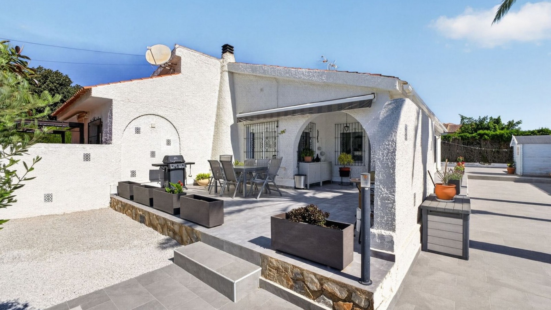 Resale - Villa - Torrevieja - Torrevieja Centro