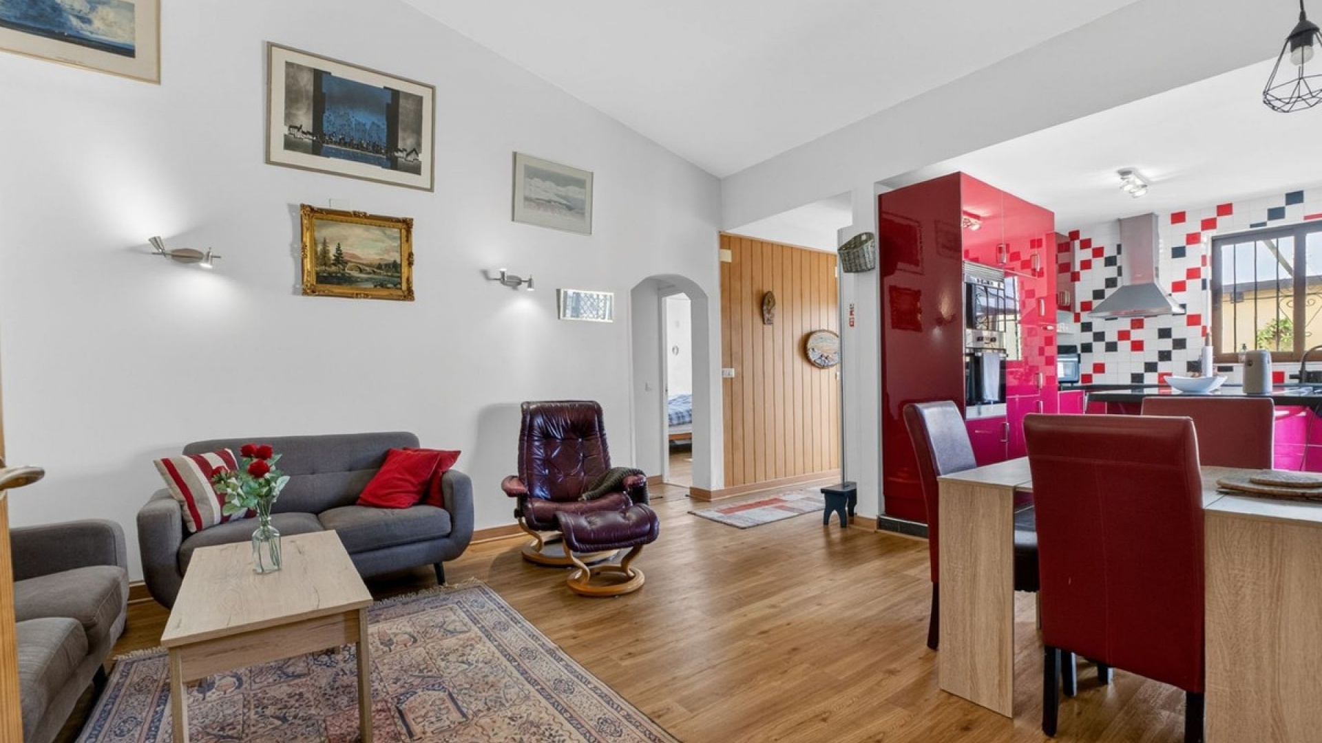 Resale - Villa - Torrevieja - Torrevieja Centro