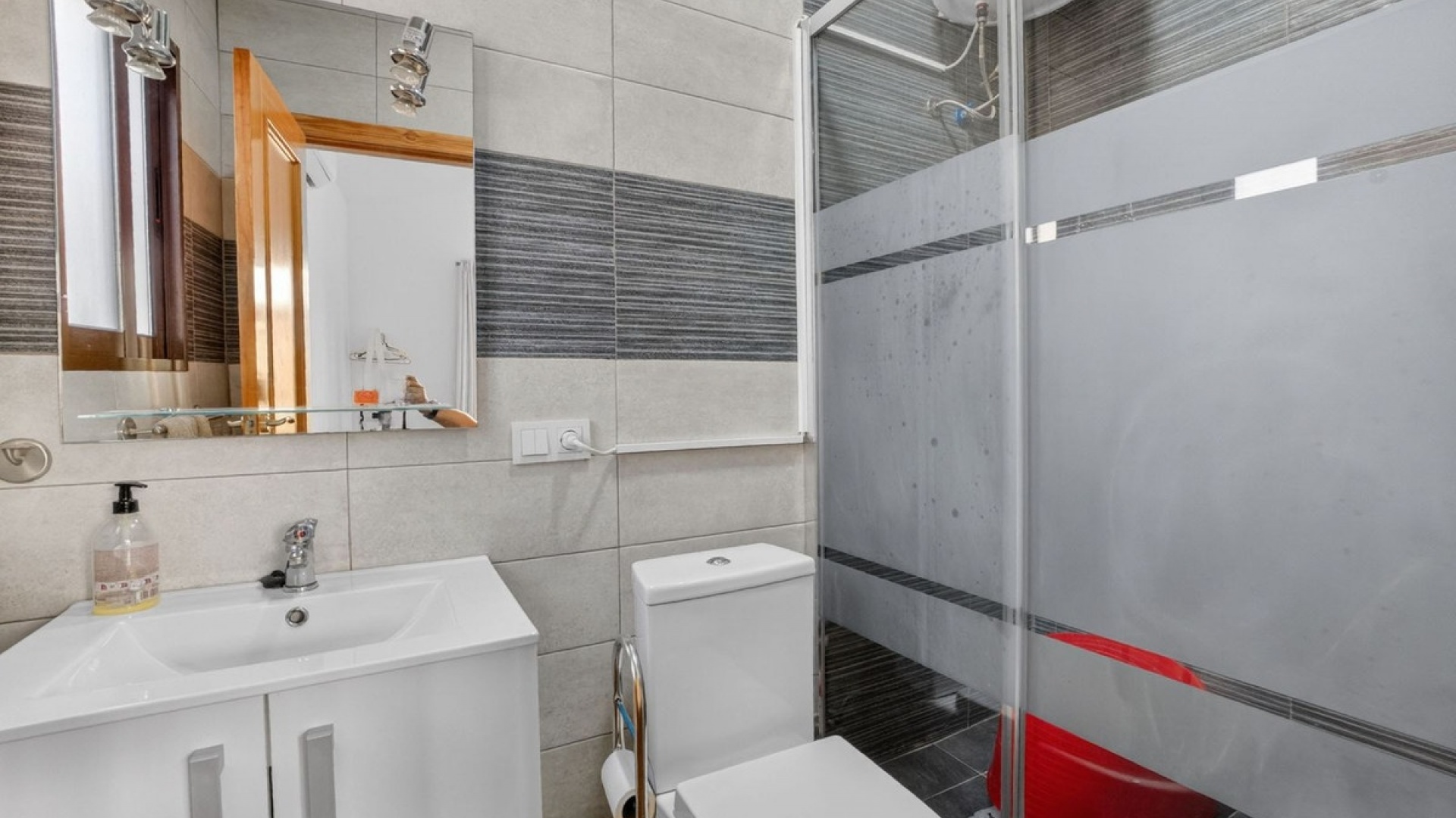 Resale - Villa - Torrevieja - Torrevieja Centro