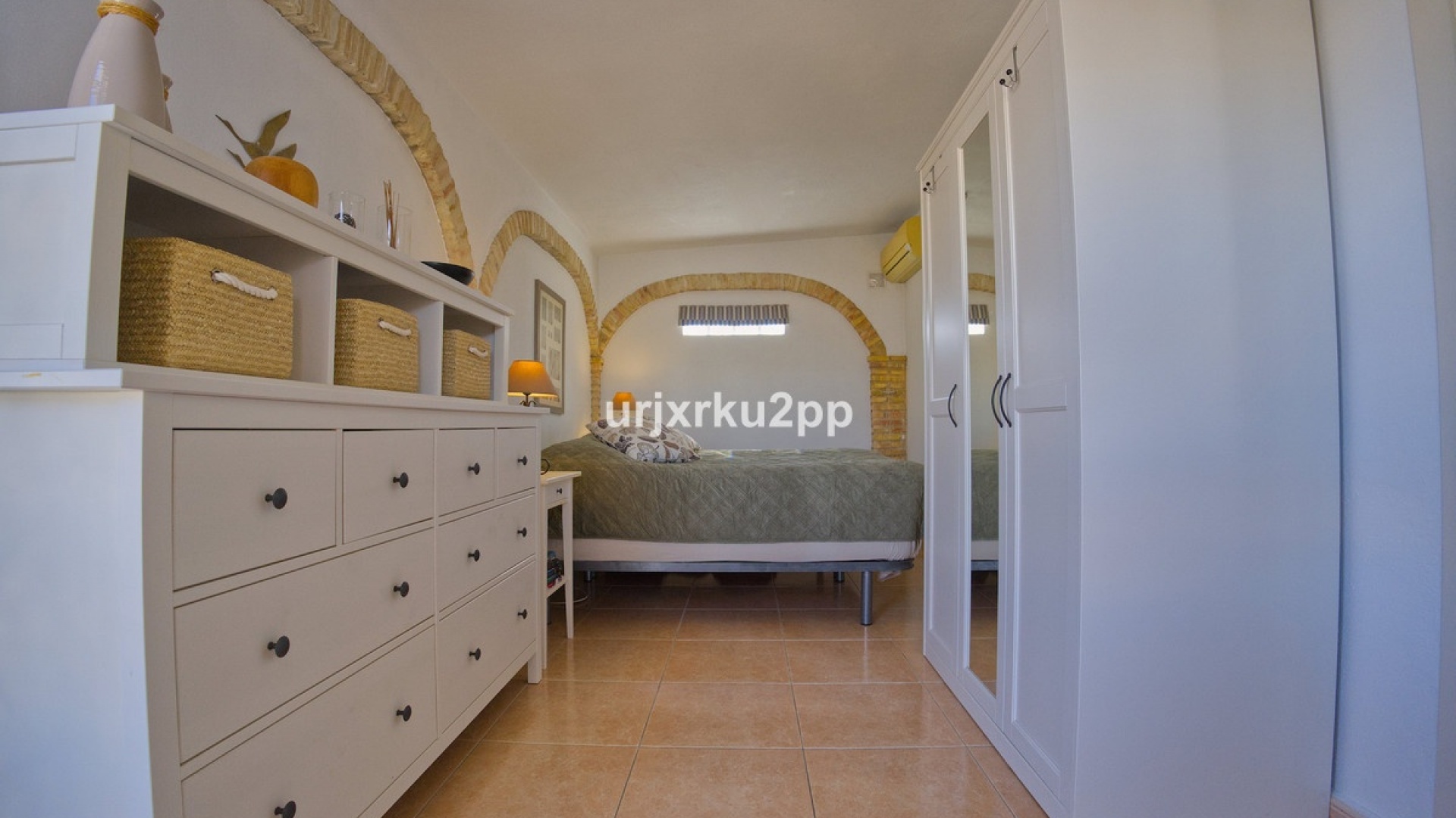 Resale - Villa - Torrevieja - Torrevieja Centro