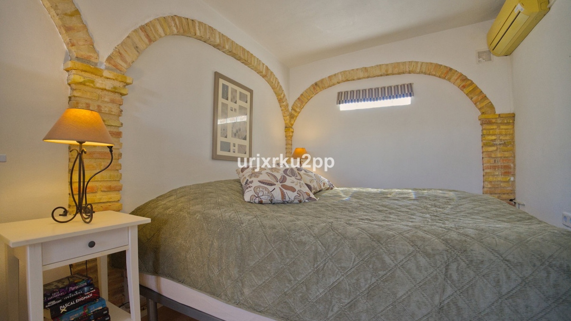 Resale - Villa - Torrevieja - Torrevieja Centro