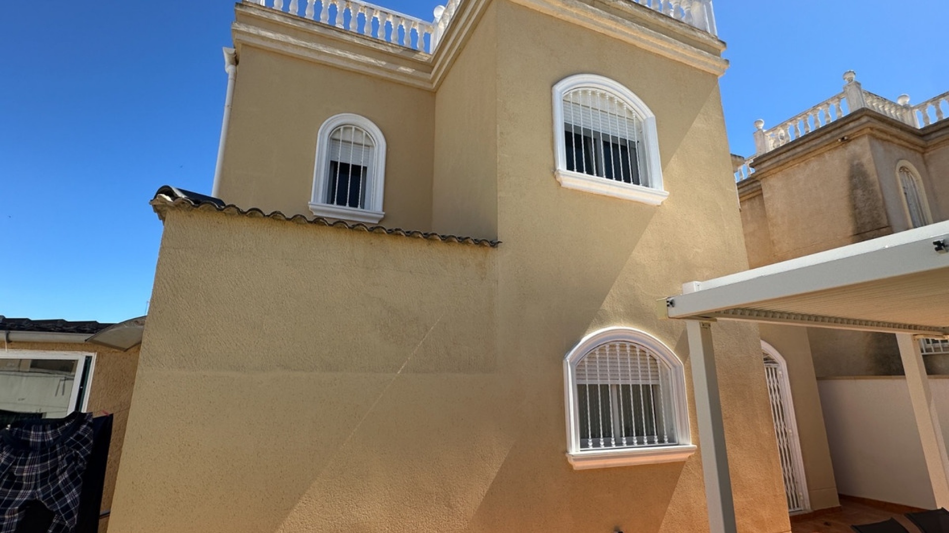 Resale - Villa - Torrevieja - Torrevieja Centro