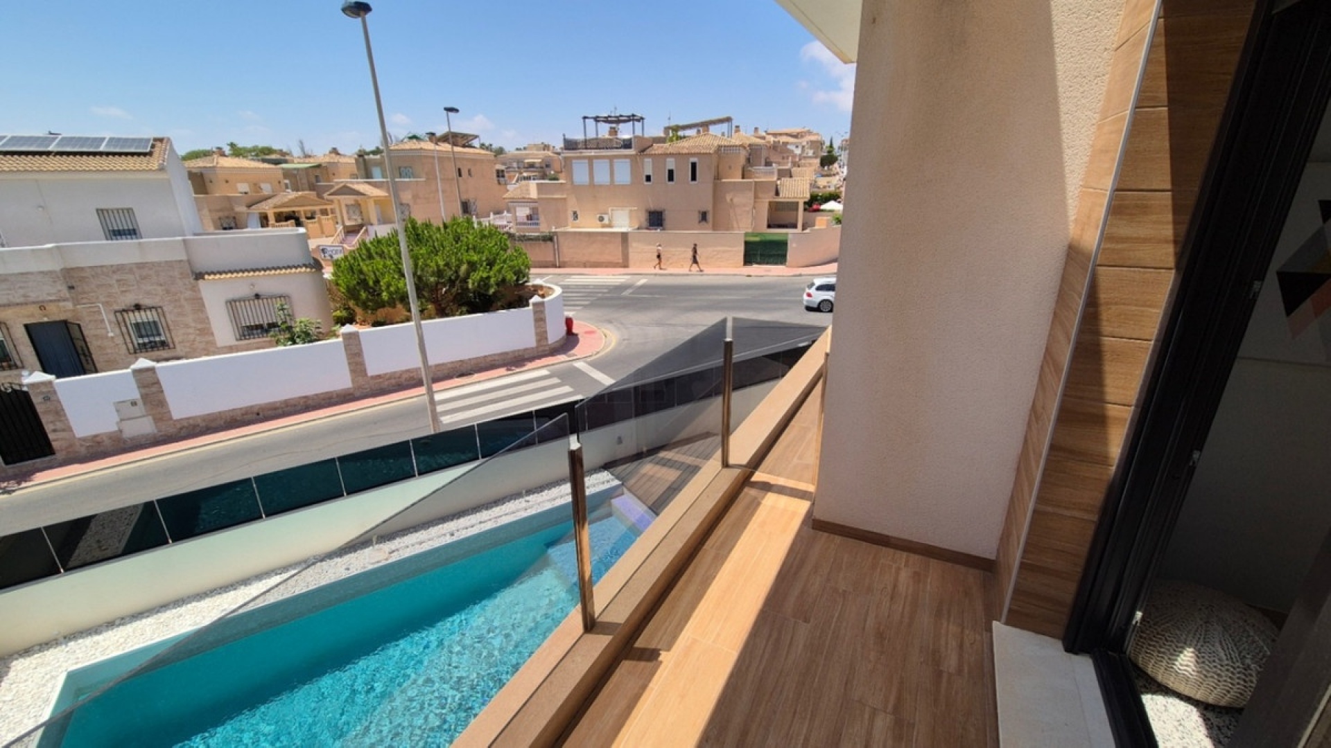 Resale - Villa - Torrevieja - Torrevieja Centro