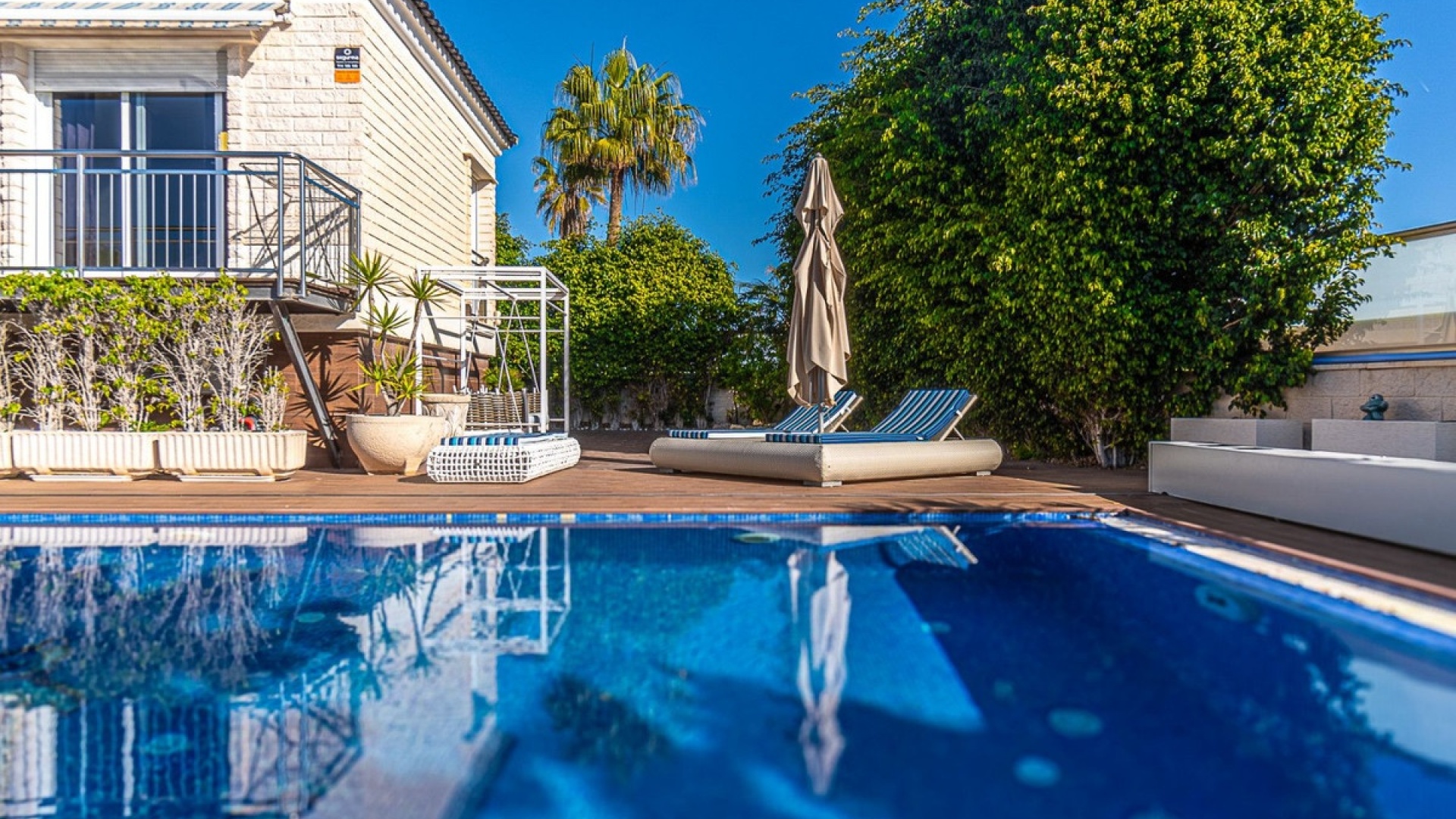 Resale - Villa - Torrevieja - Torrevieja Centro