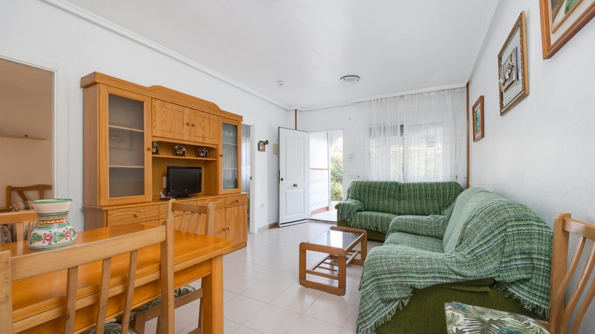 Resale - Villa - Torrevieja - Torrevieja Centro