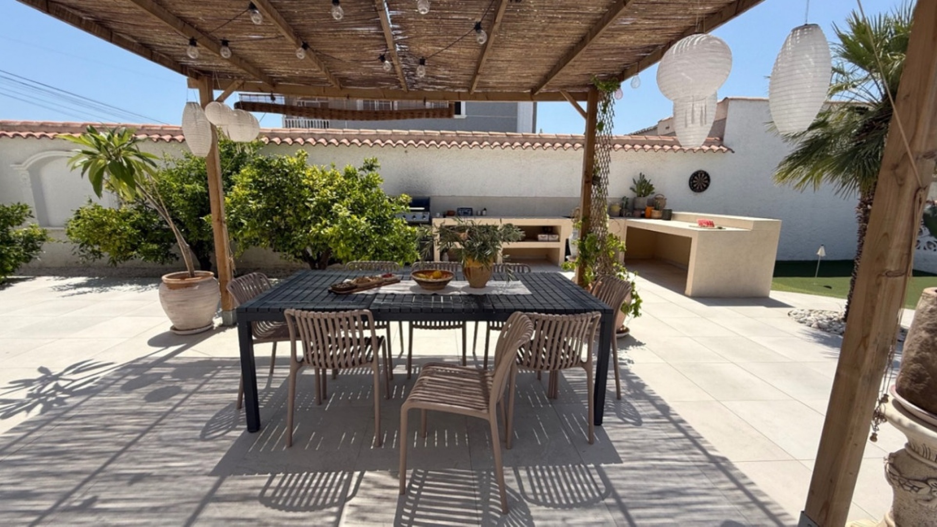 Resale - Villa - Torrevieja - Torrevieja Centro