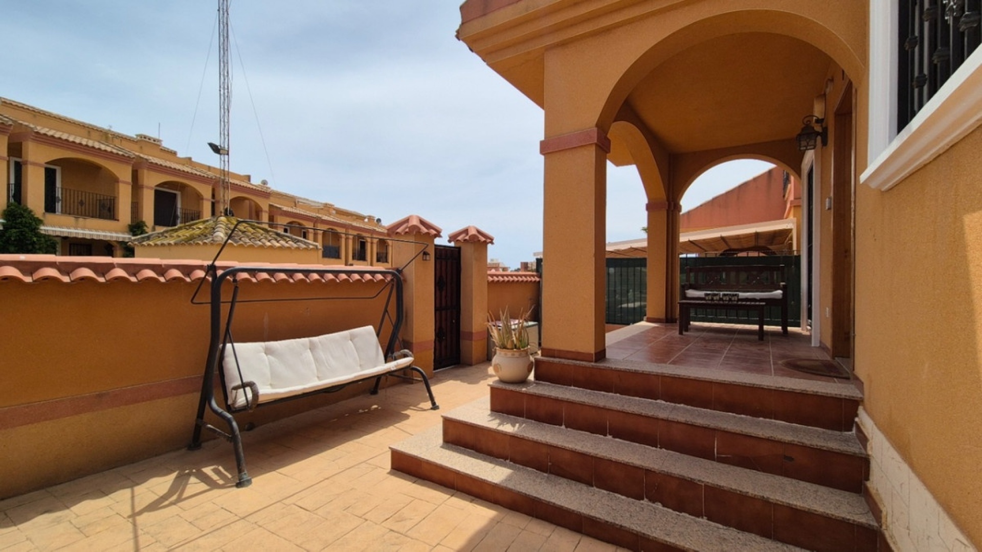 Resale - Villa - Torrevieja - Torrevieja Centro