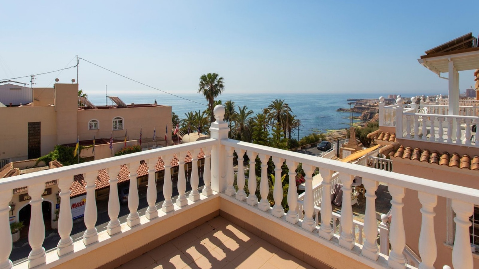 Resale - Villa - Torrevieja - Torrevieja Centro