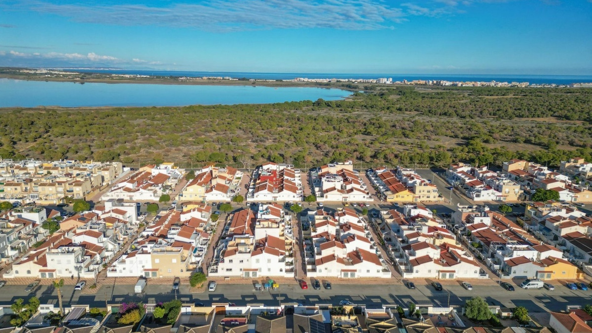 Resale - Villa - Torrevieja - Torrevieja Centro