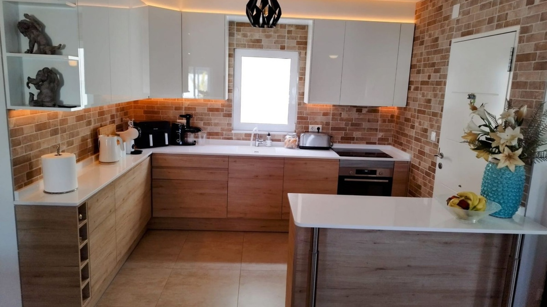 Resale - Villa - Torrevieja - Torrevieja Centro